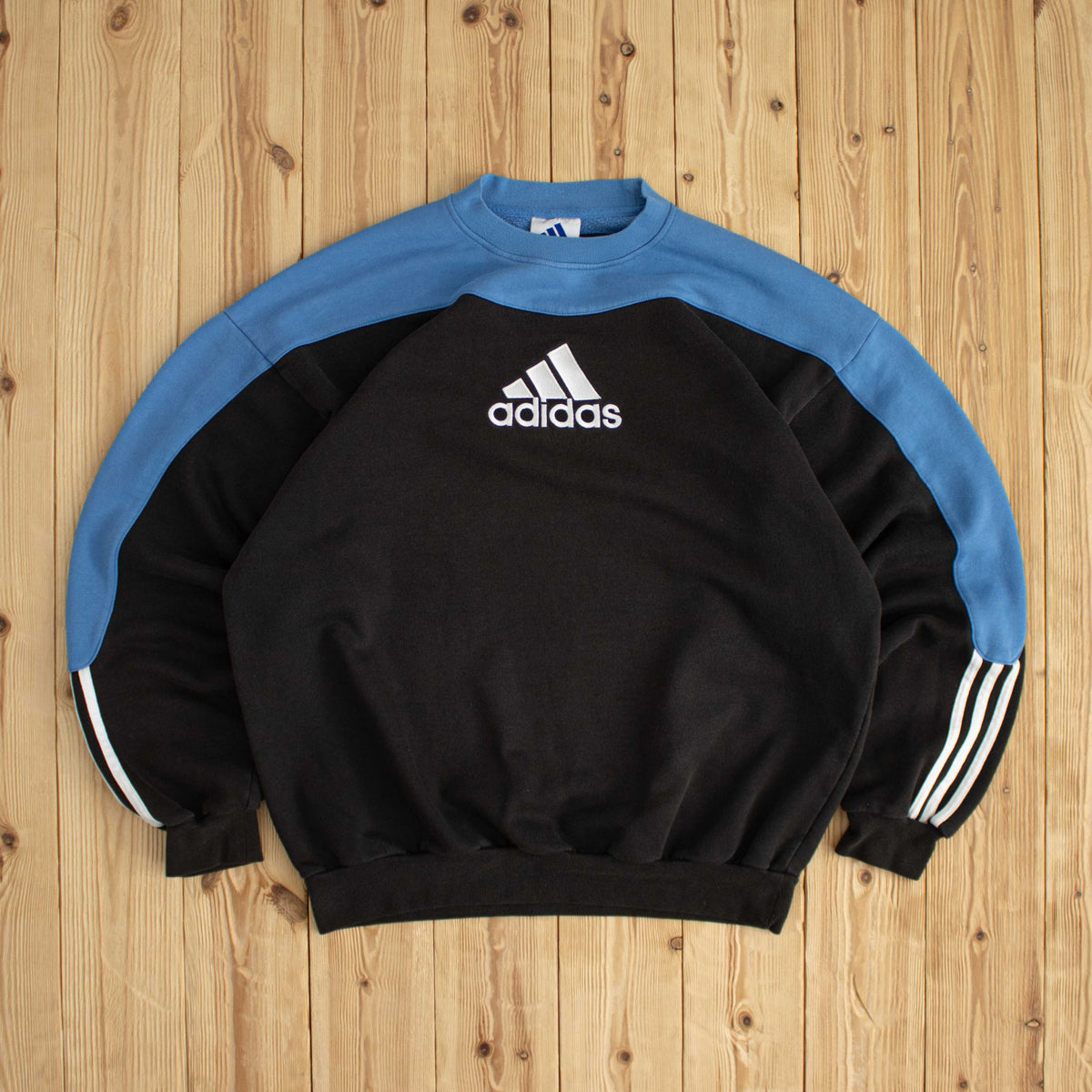(M/L) Adidas Logo Vintage Embroidered Sweatshirt Black