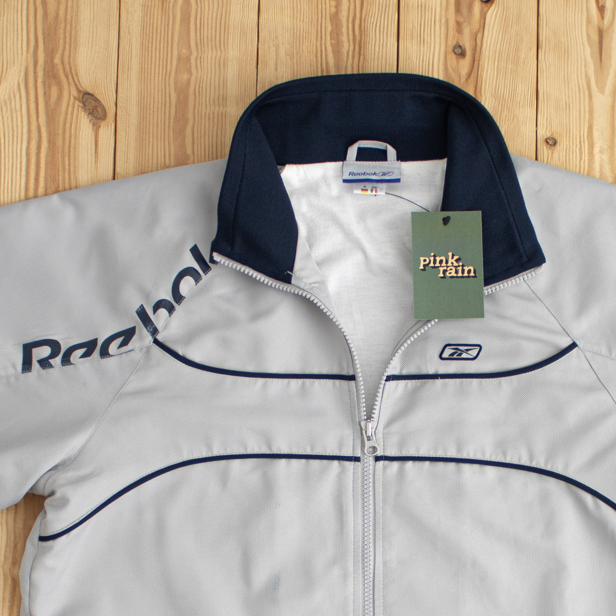 (S/M) Reebok Vintage Embroidered Jacket Beige/Gray
