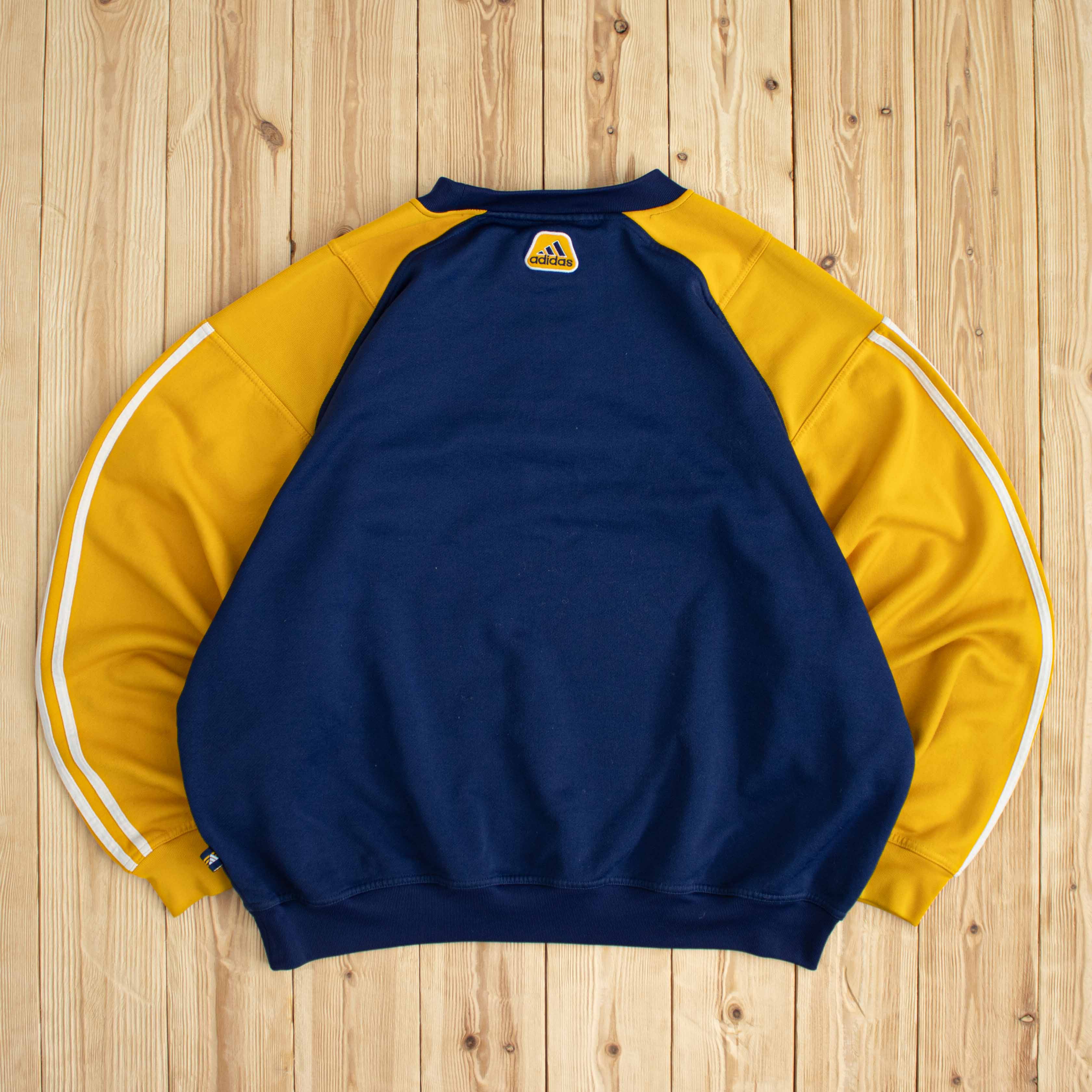 (XL) Vintage Adidas Logo Embroidered Sweatshirt