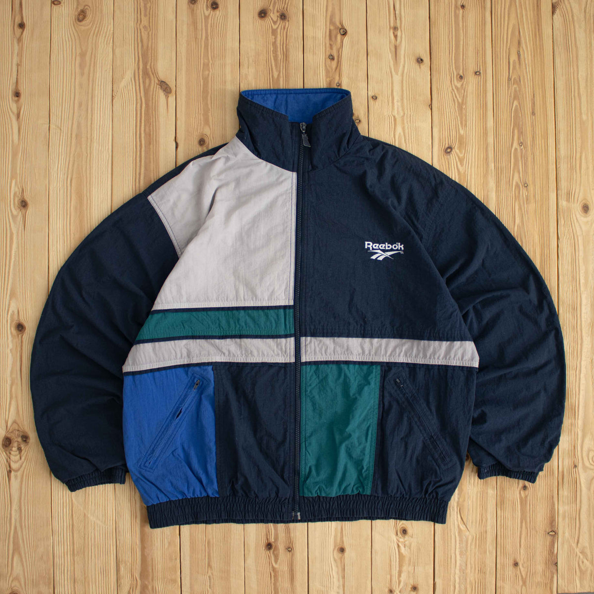 (L) Reebok Vintage Embroidered Jacket Blue