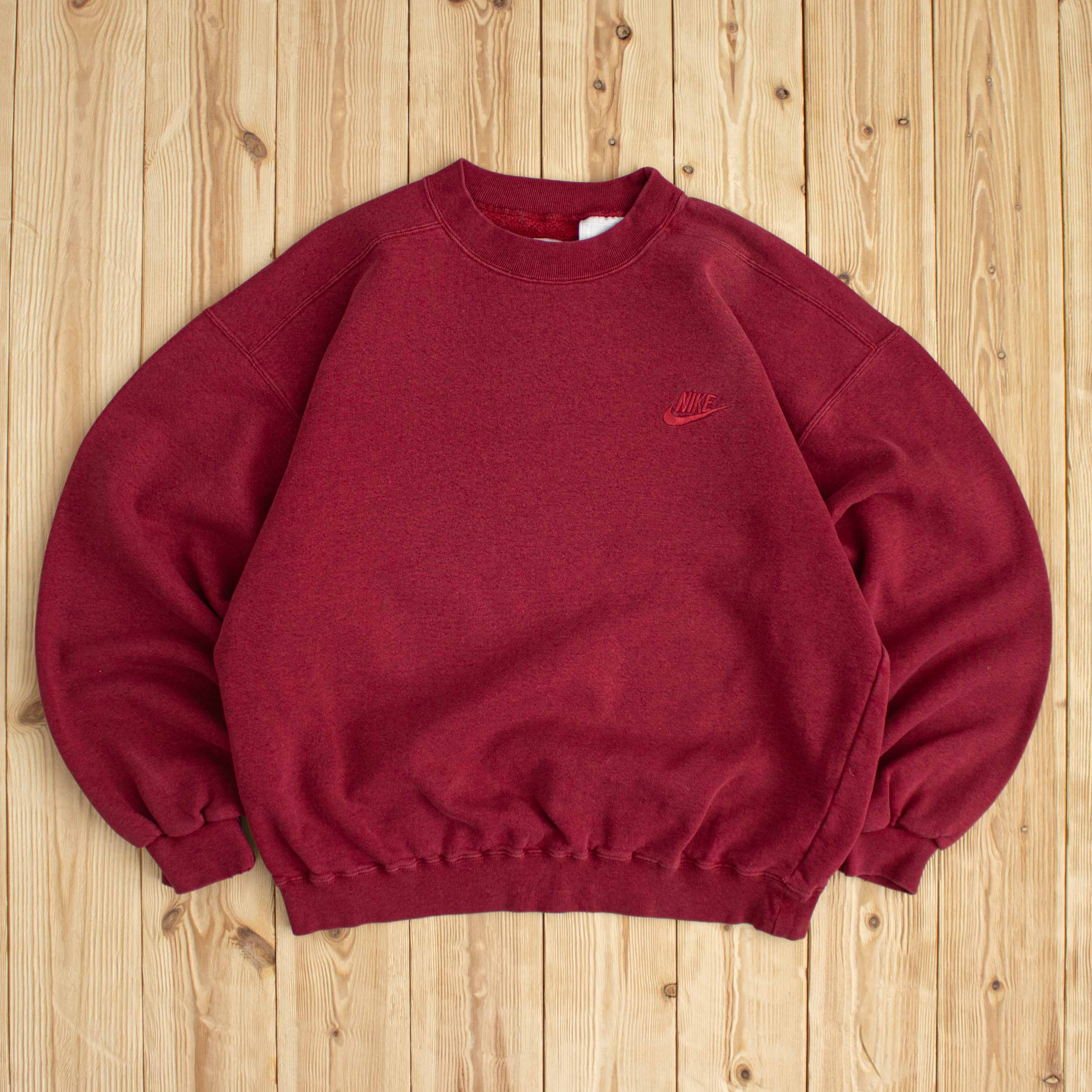 (M) Vintage Nike Embroidered Sweatshirt