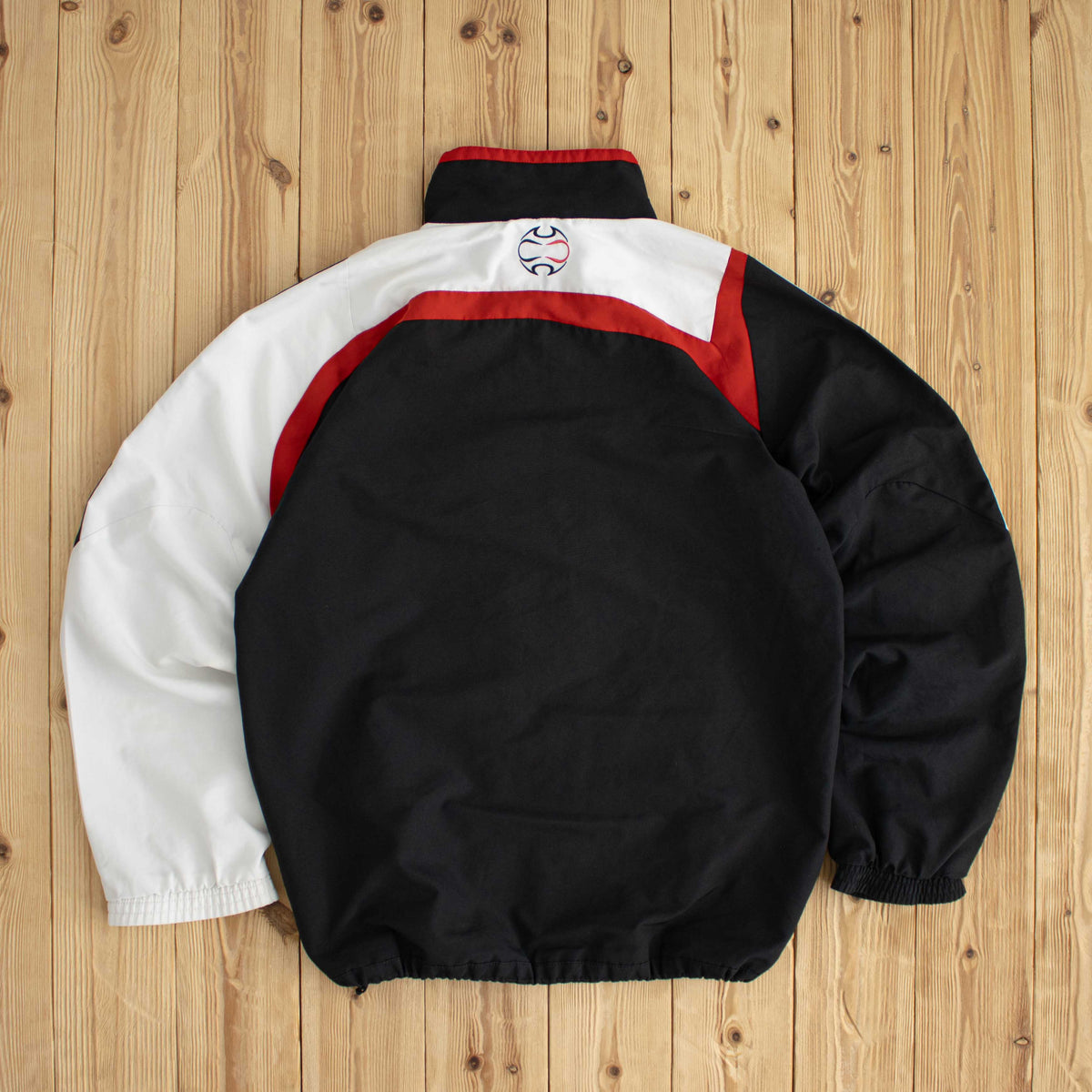(L) Adidas Liverpool Vintage Embroidered Jacket Black