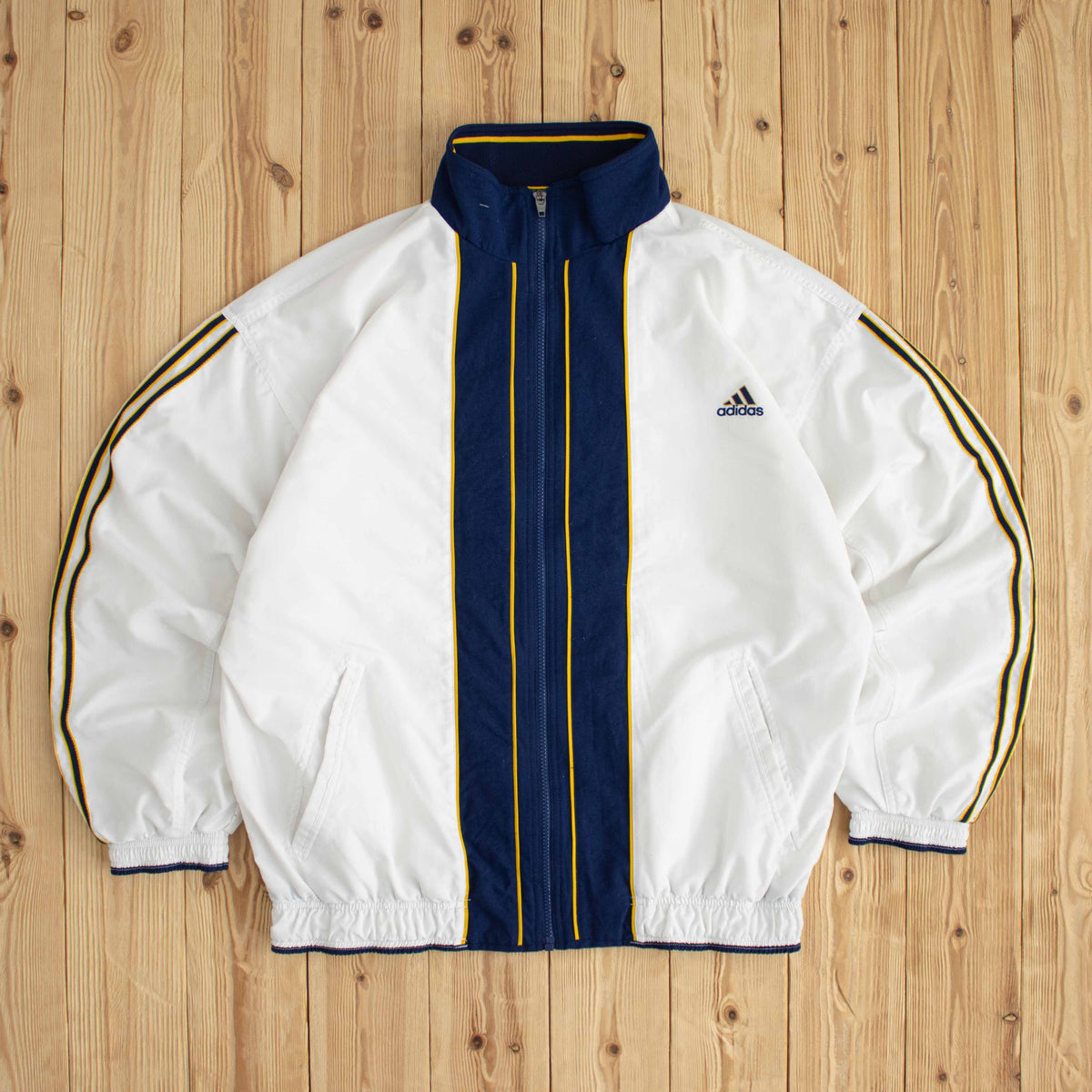 (L) Adidas Vintage Embroidered Jacket White
