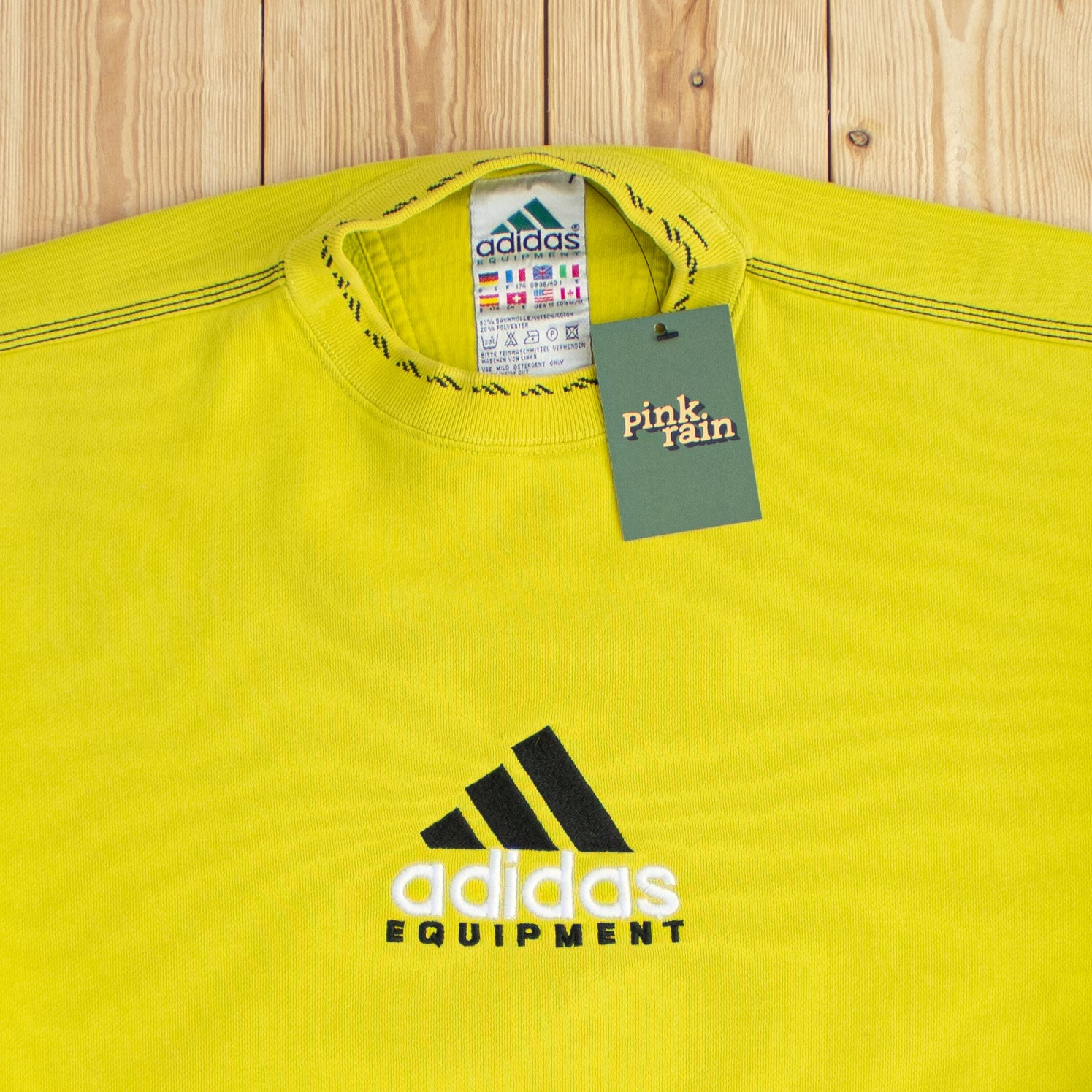 (M/L) Vintage Adidas Equipment Embroidered Sweatshirt