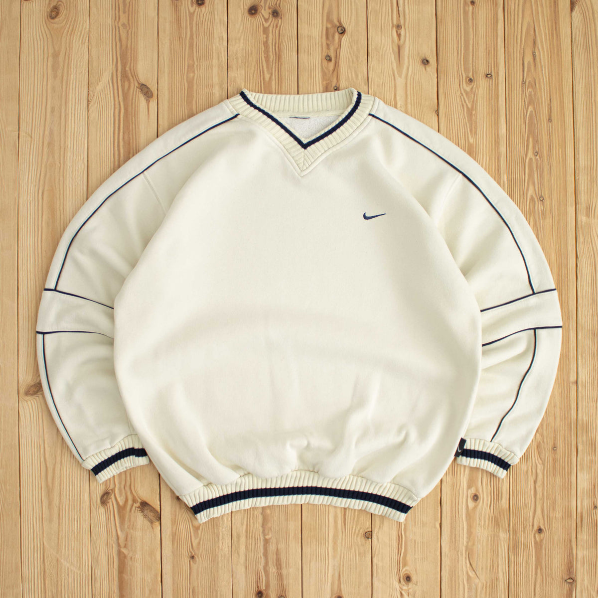 (M/L) Nike Vintage Essential Embroidered Sweatshirt Beige