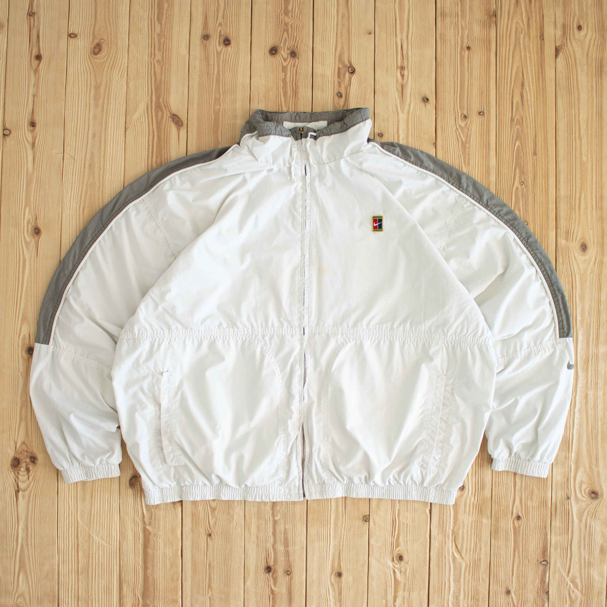 (XL) Nike Vintage Embroidered Jacket White