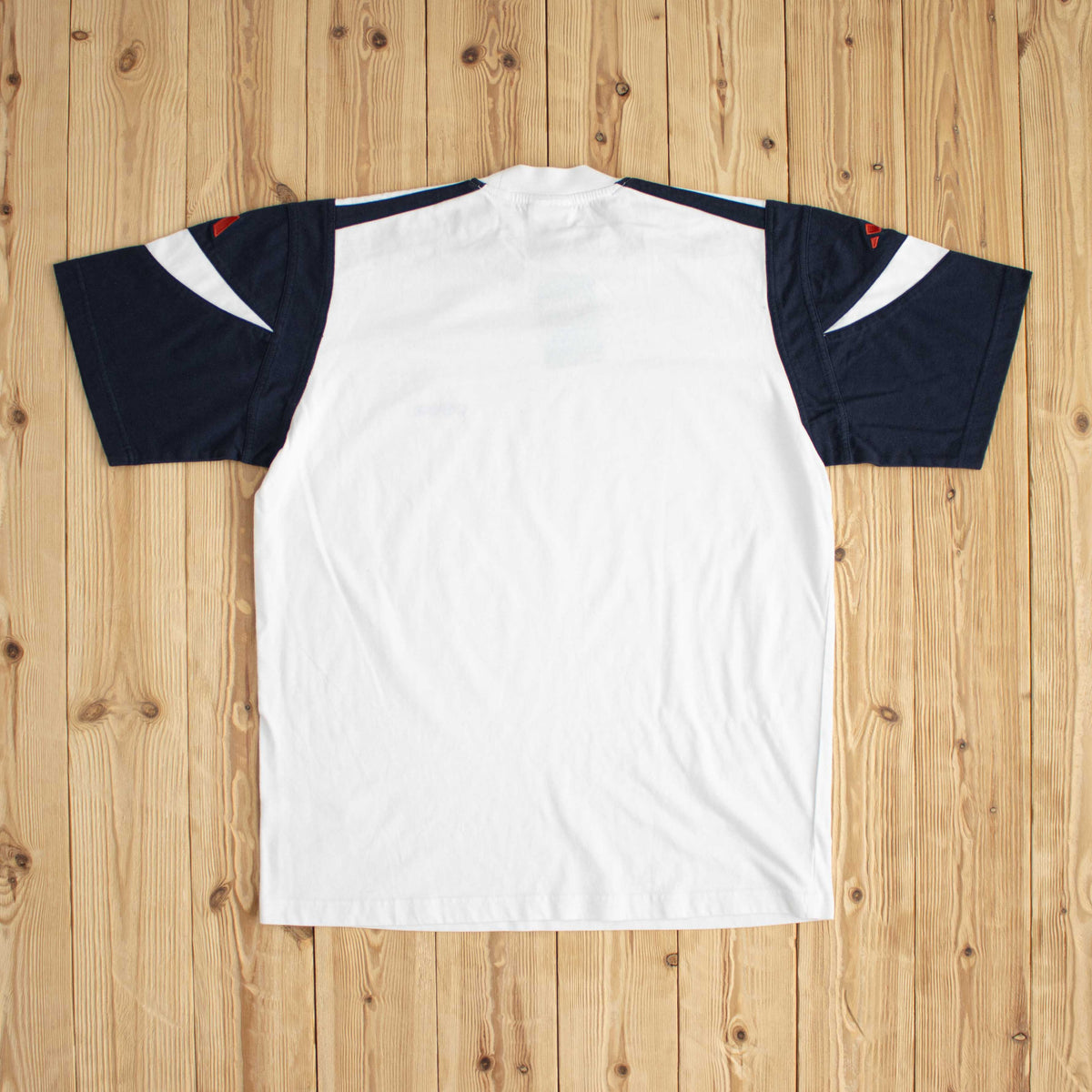 (M) Adidas Vintage Essential Embroidered T-Shirt White