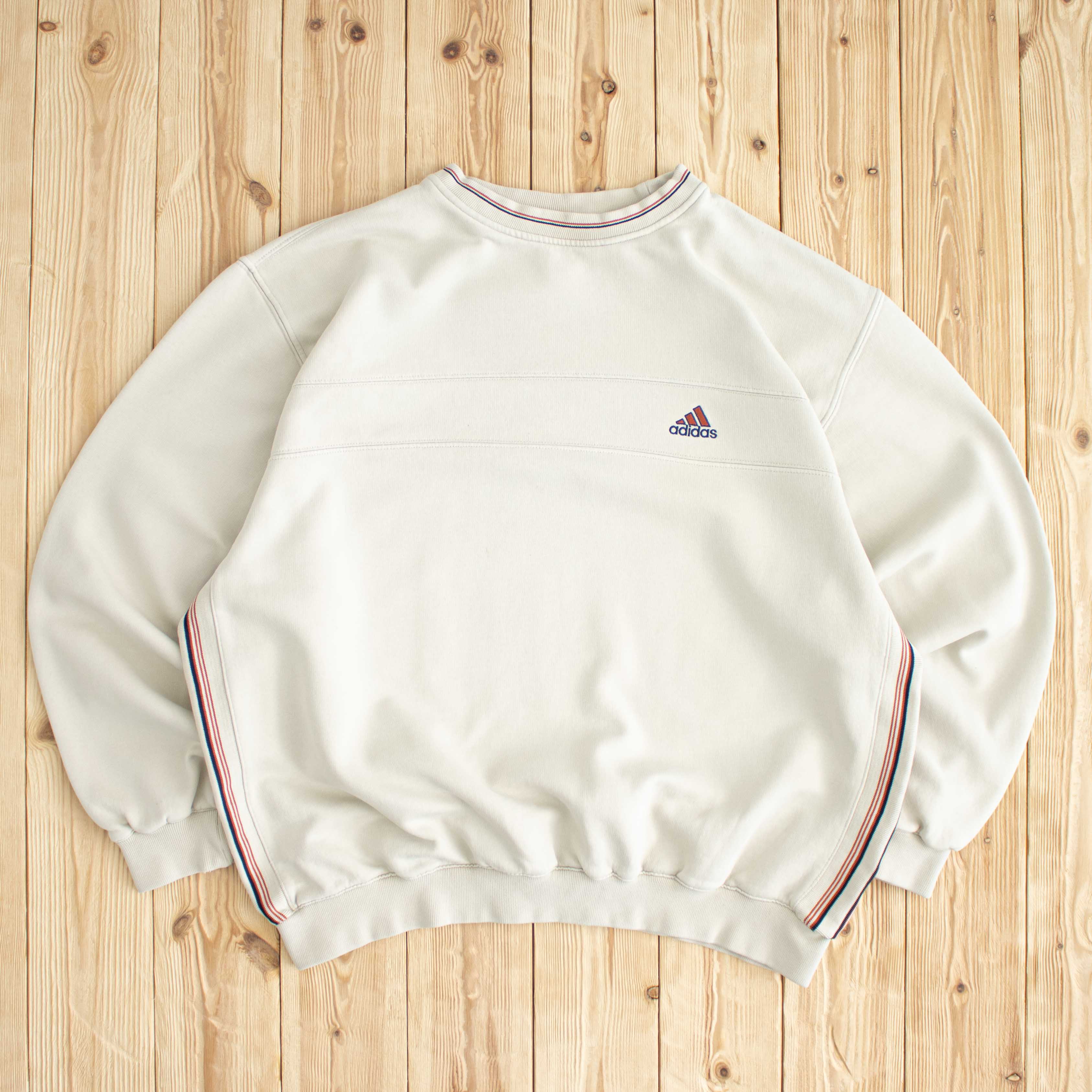 (XL) Vintage Adidas Essential Embroidered Sweatshirt
