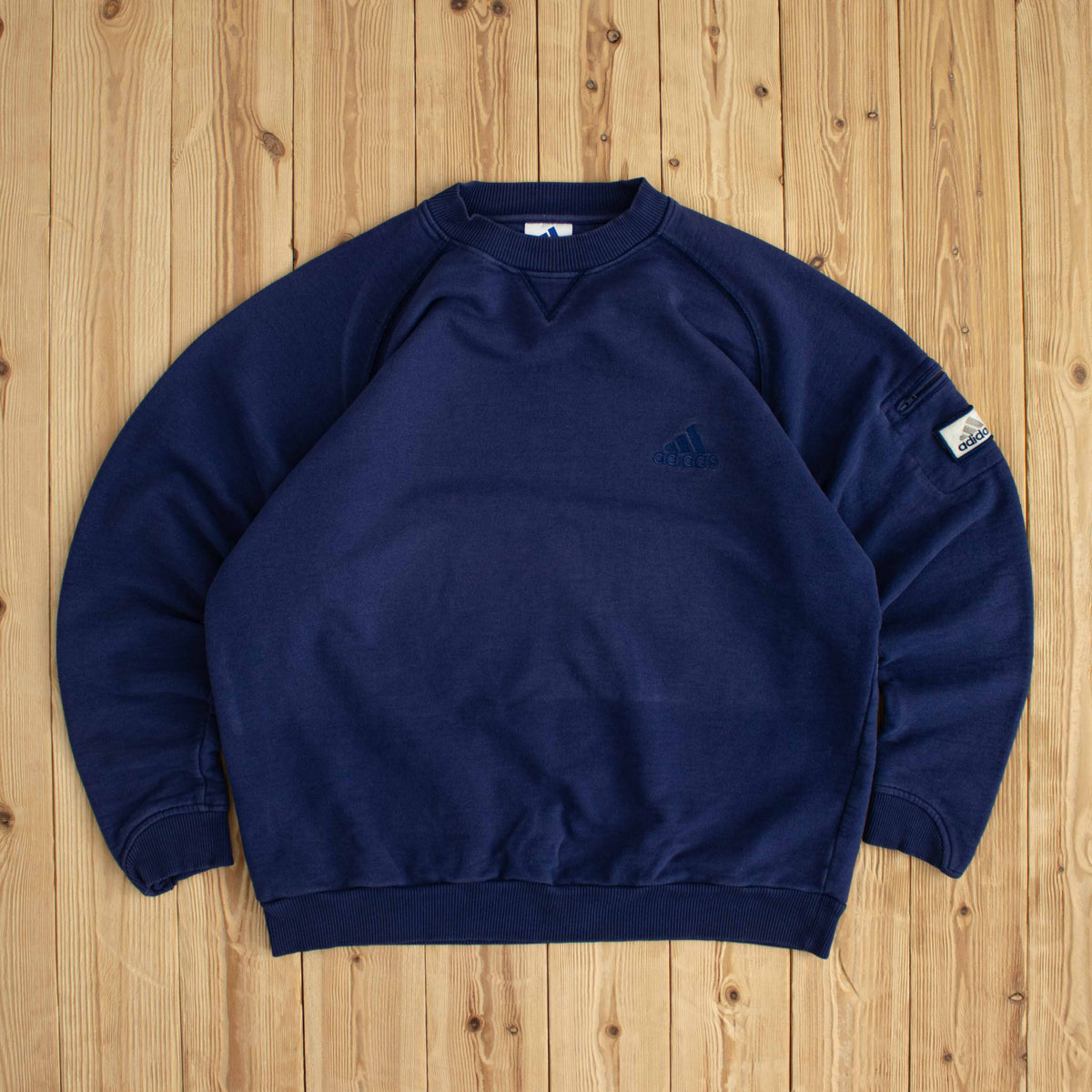 (L/XL) Adidas Vintage Essential Embroidered Sweatshirt Blue