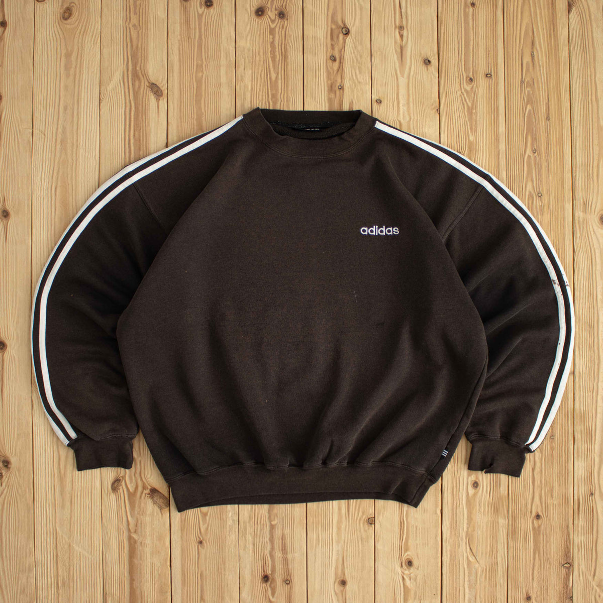 (L) Adidas Vintage Essential Embroidered Sweatshirt Black
