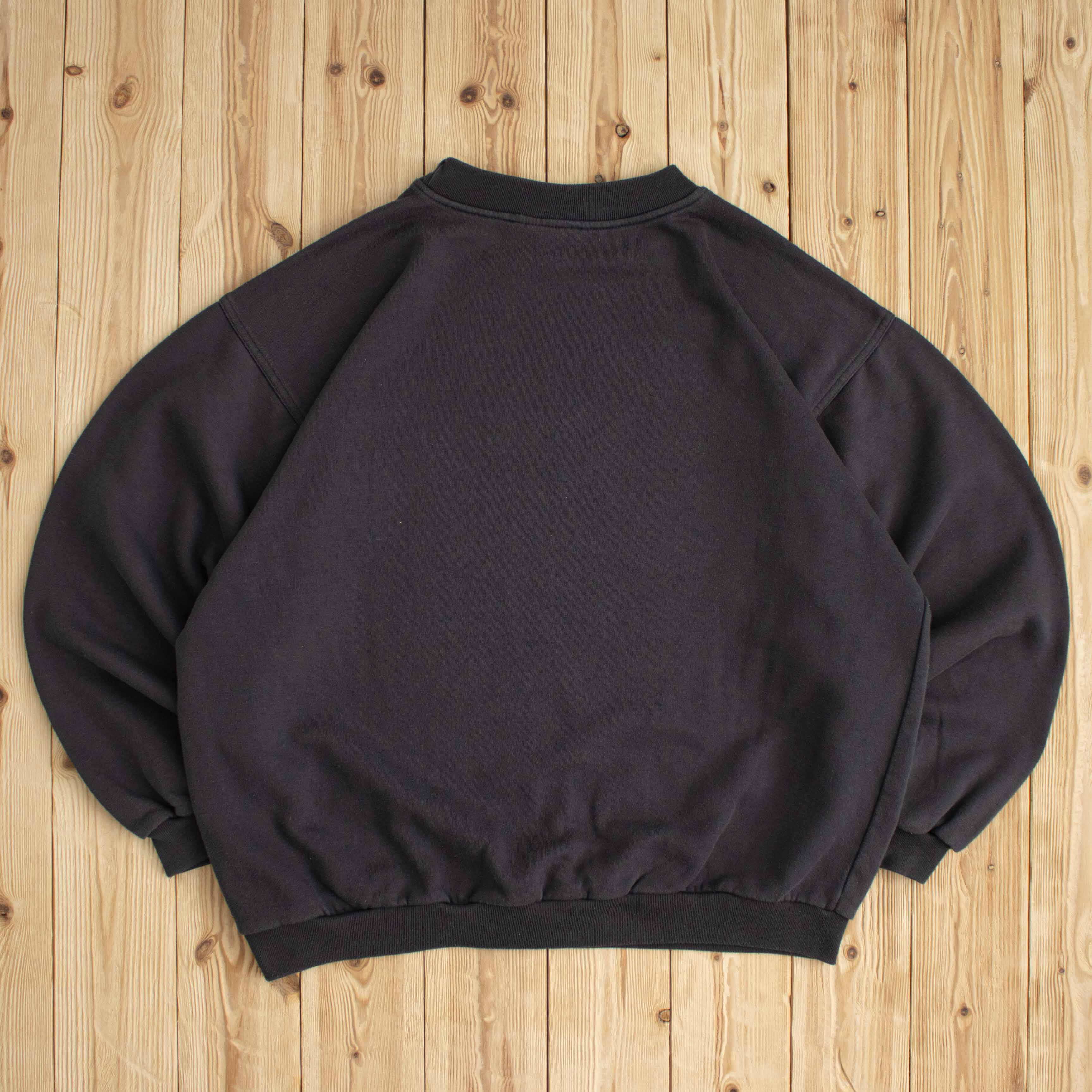 (XL) Vintage Nike Sports Fitness Company Embroidered Sweatshirt