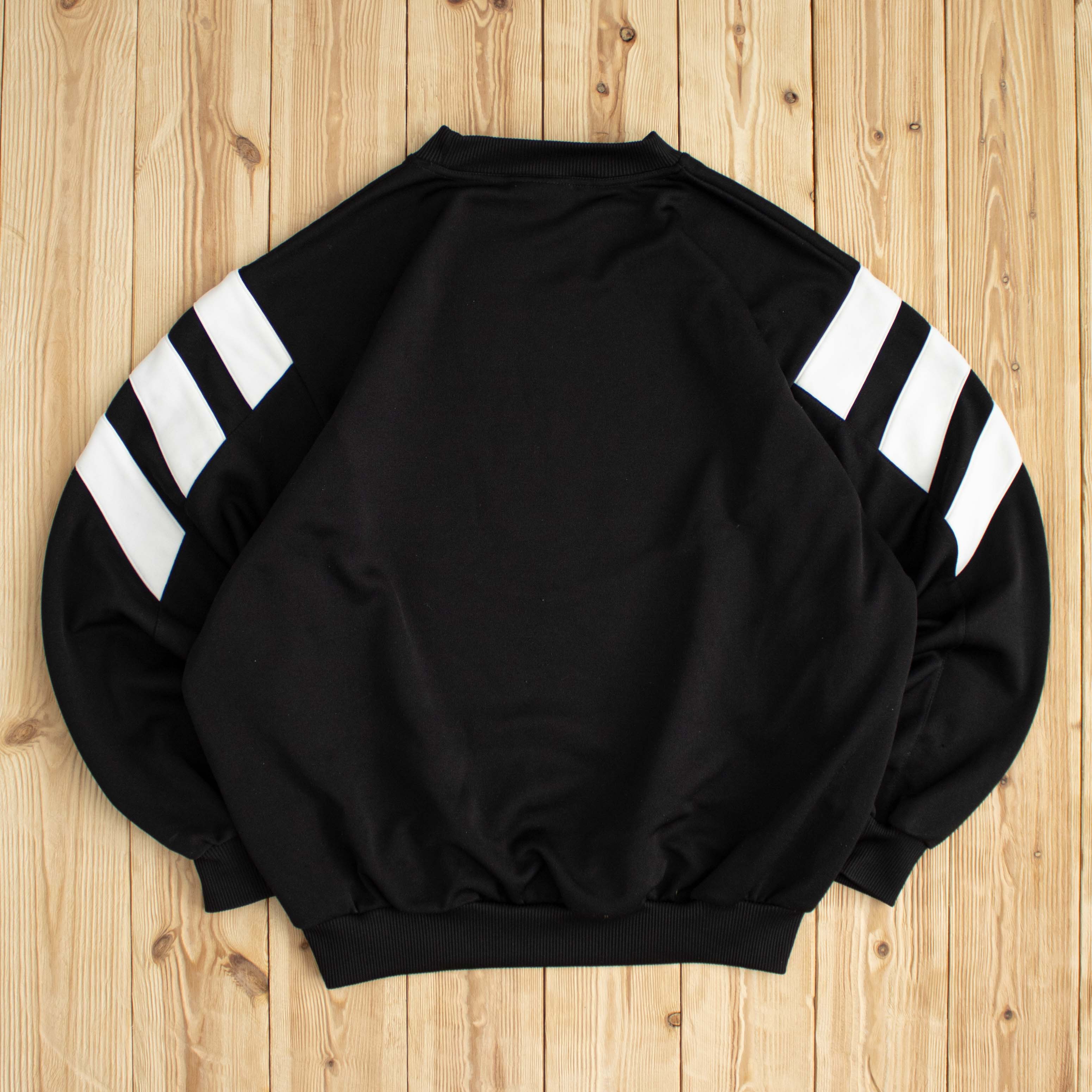 (L) Vintage Adidas Embroidered Sweatshirt