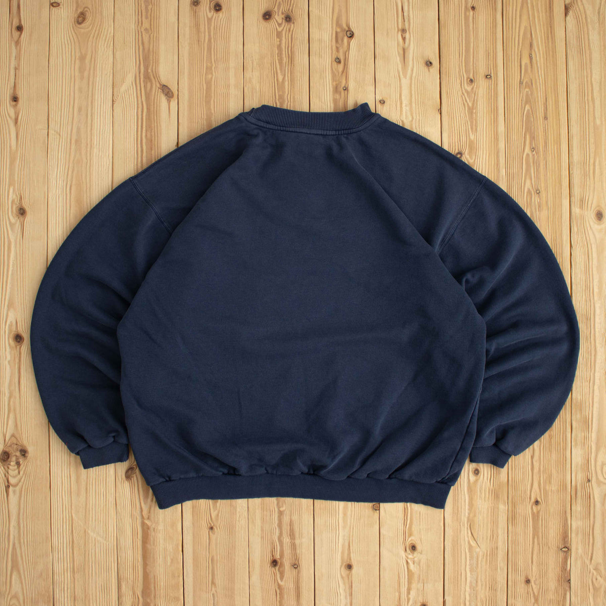 (L) Nike Spell Out Vintage Embroidered Sweatshirt Blue
