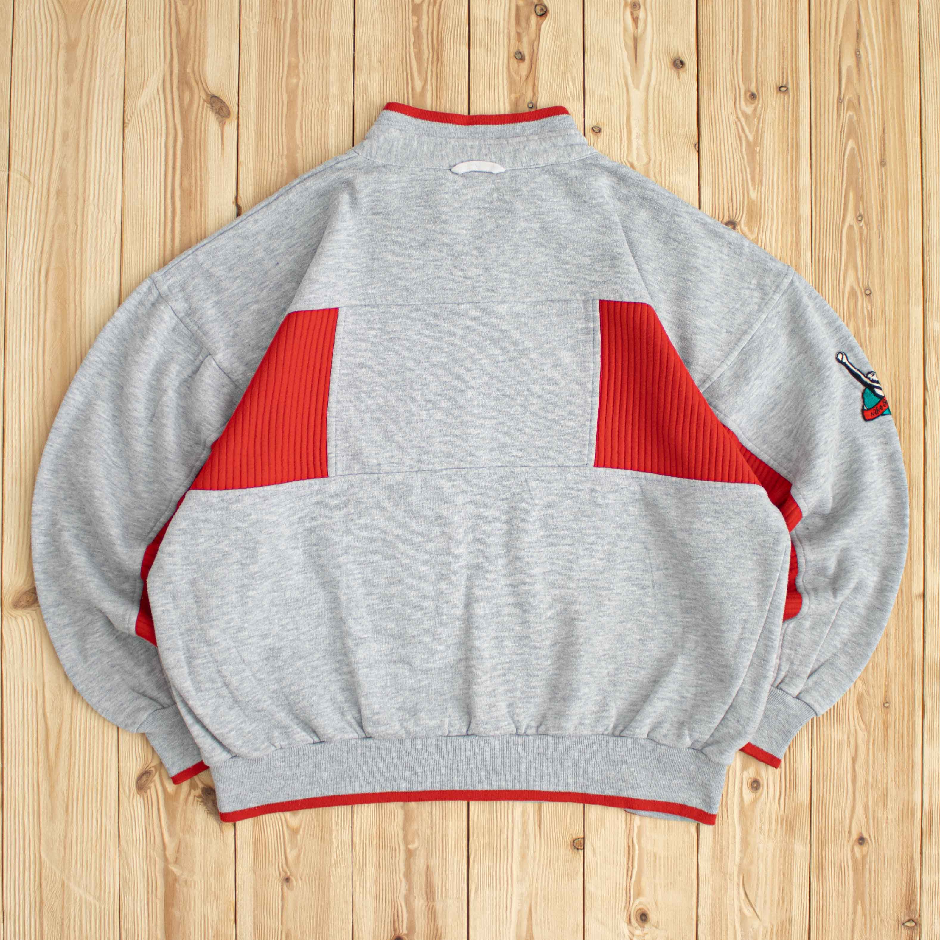 (L) Vintage Nike 'Sports Classics' Embroidered Quarter-Zip Sweatshirt