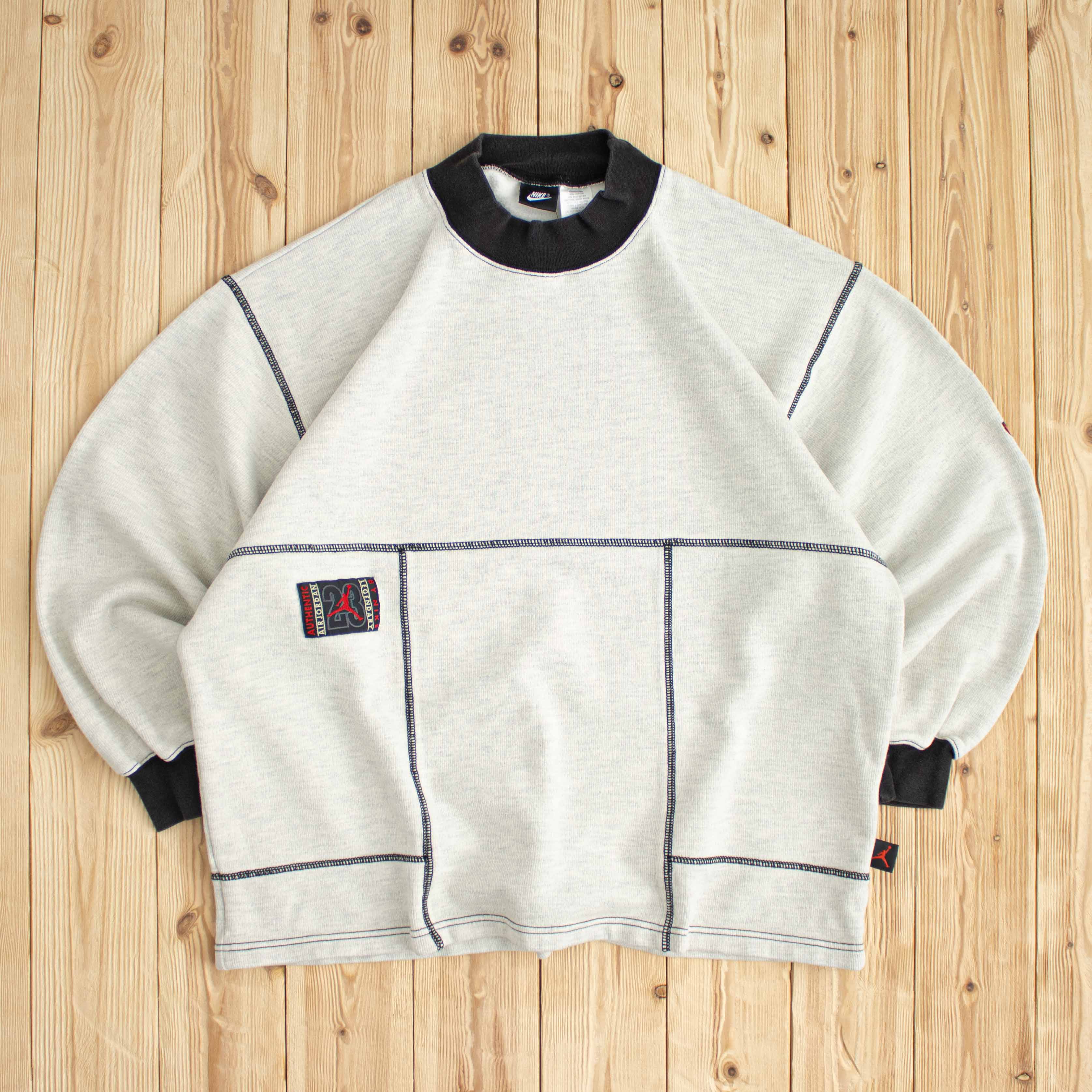 (L) Vintage Nike Air Jordan Embroidered Sweatshirt