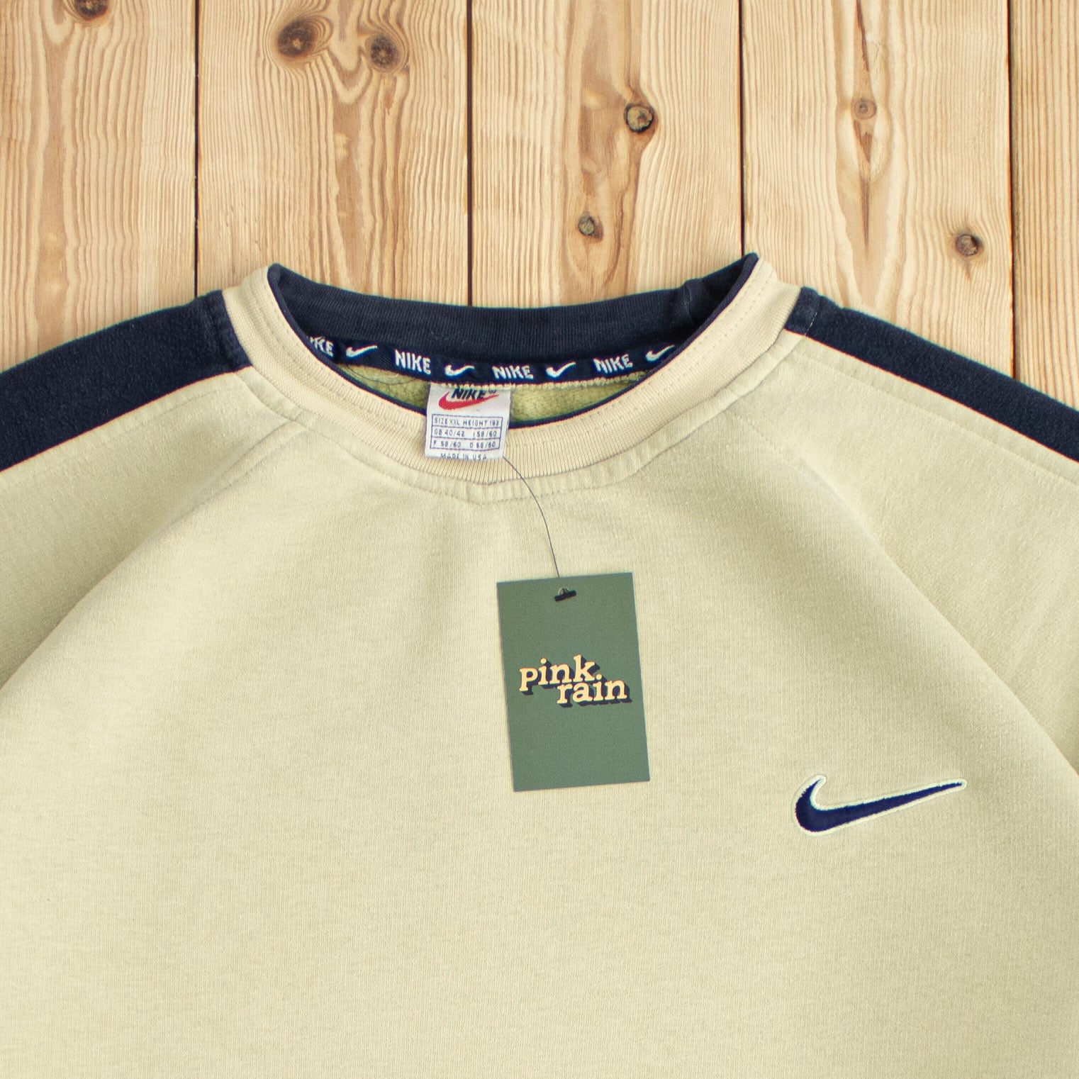 (XL) Vintage Nike Essential Embroidered Sweatshirt