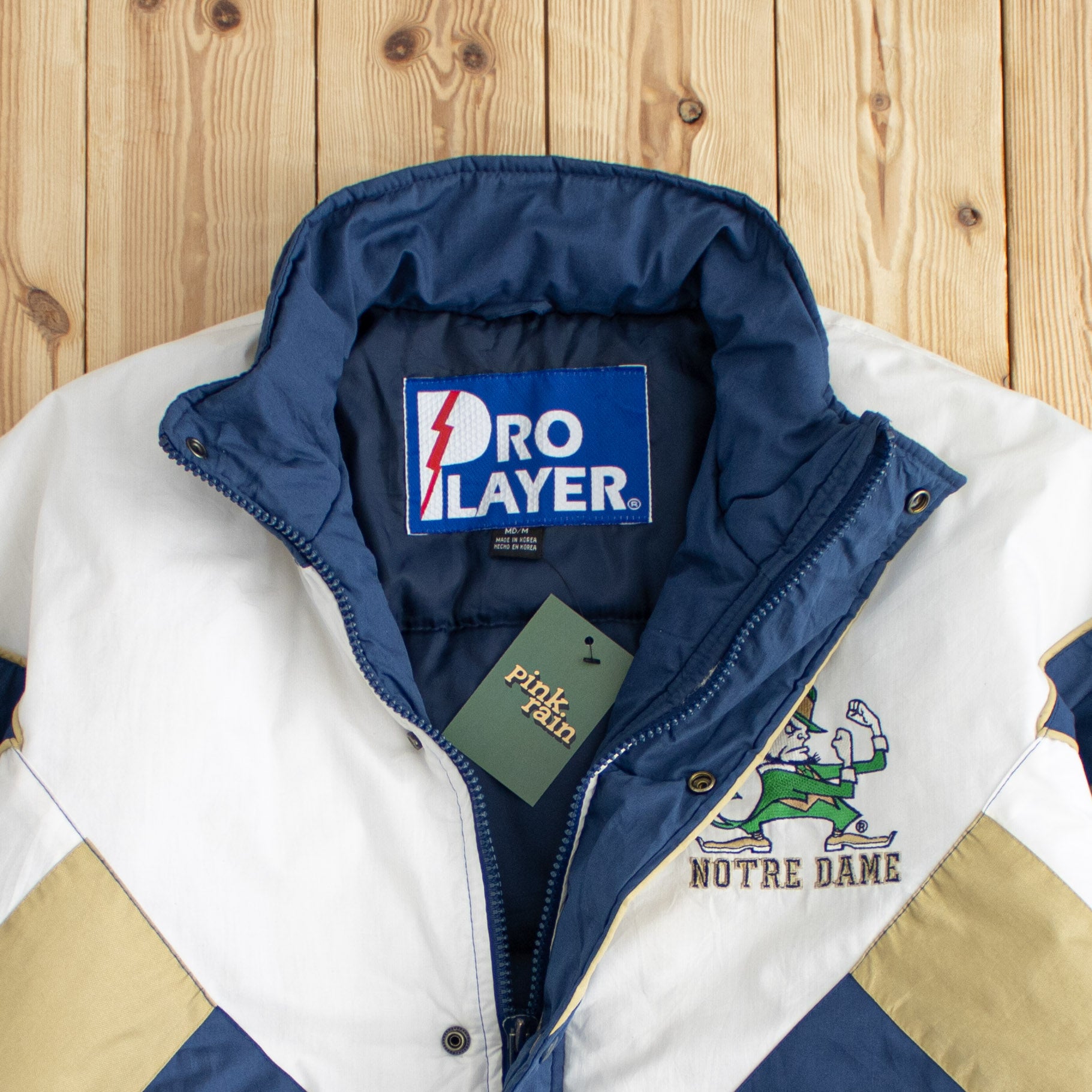 (M/L) Vintage Notre Dame Irish Pro Player Embroidered Puffer Jacket