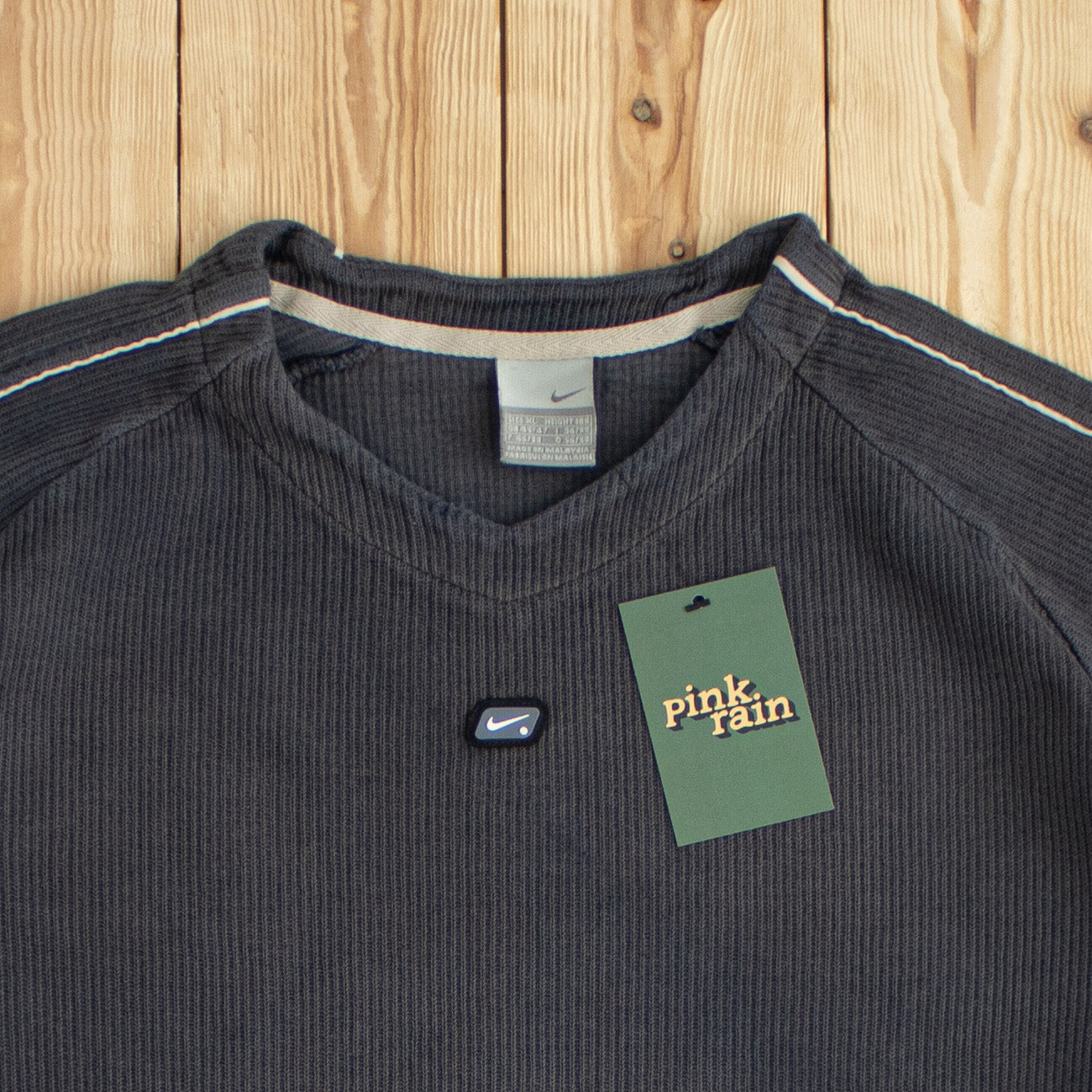 (M) Vintage Nike Center Logo Embroidered Sweatshirt