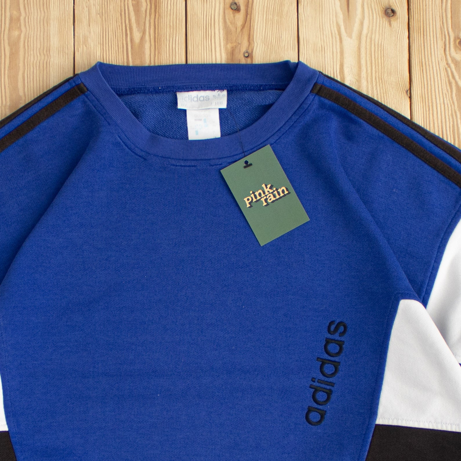 (L) Vintage Adidas Embroidered Sweatshirt