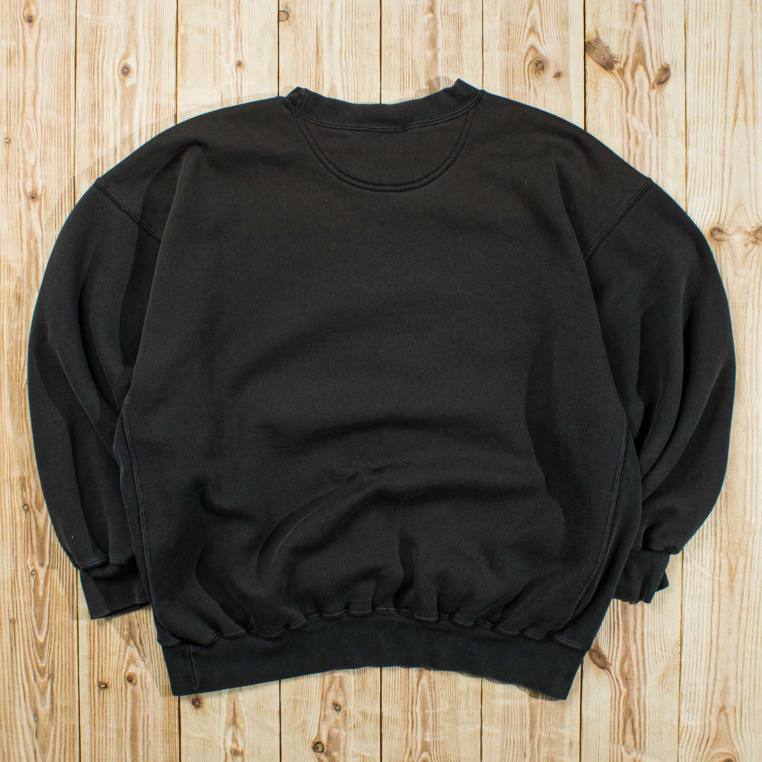 (M) Vintage Nike Georgia Embroidered Sweatshirt