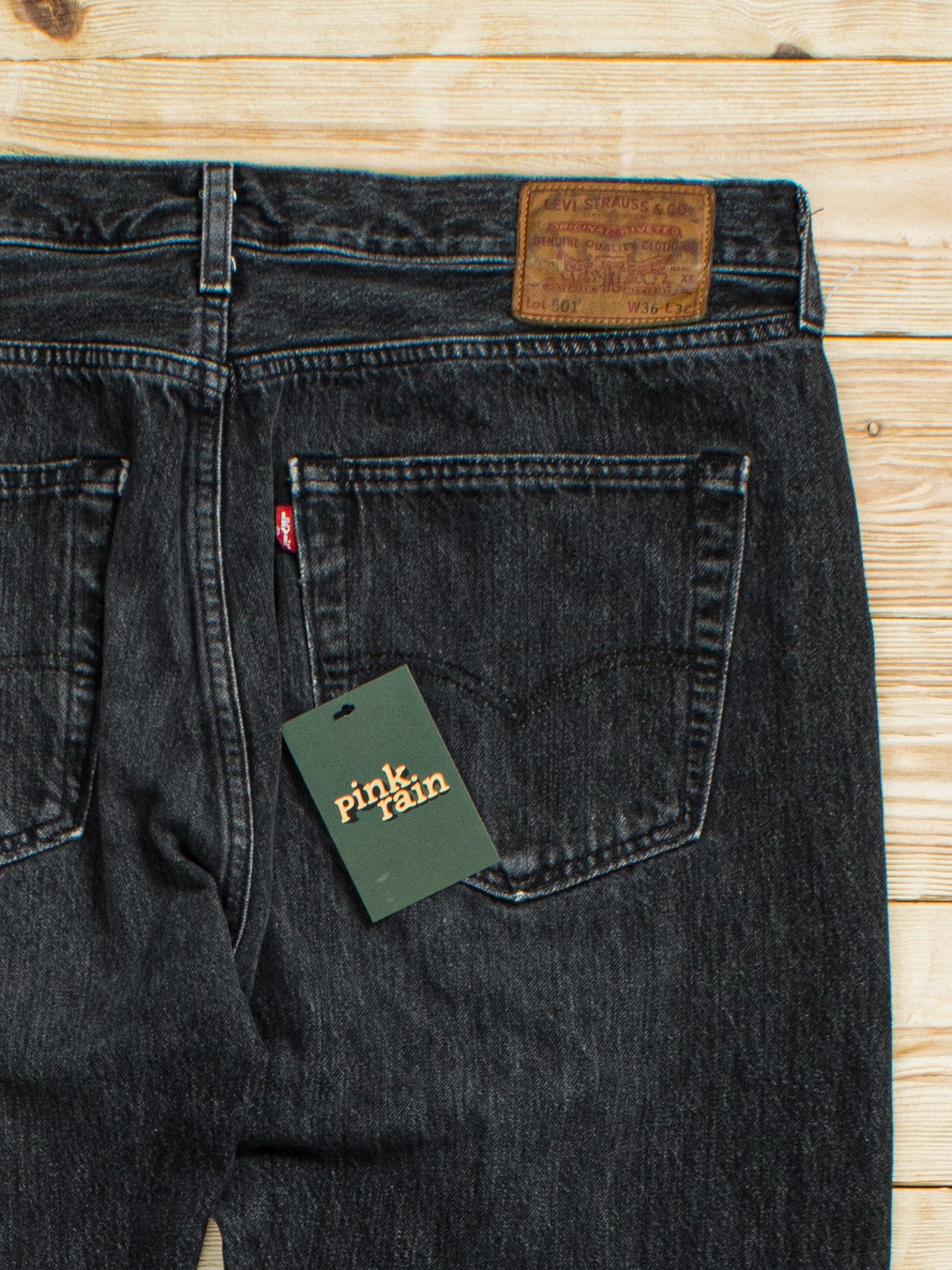 (W36/L32) Vintage Levi's 501 Distressed Pants