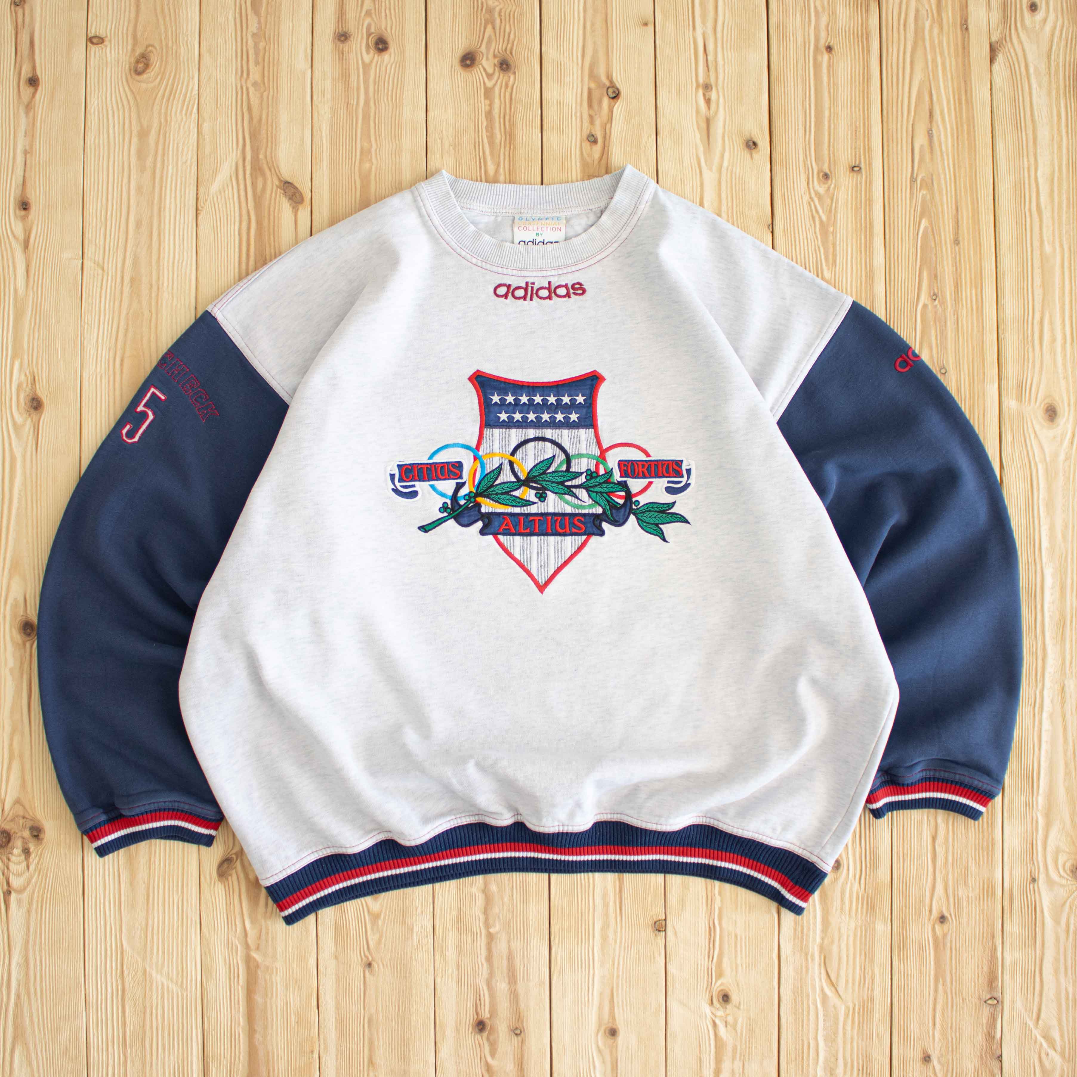 (L/XL) Vintage Adidas Olympics 'Citius Altius Fortius' Embroidered Sweatshirt