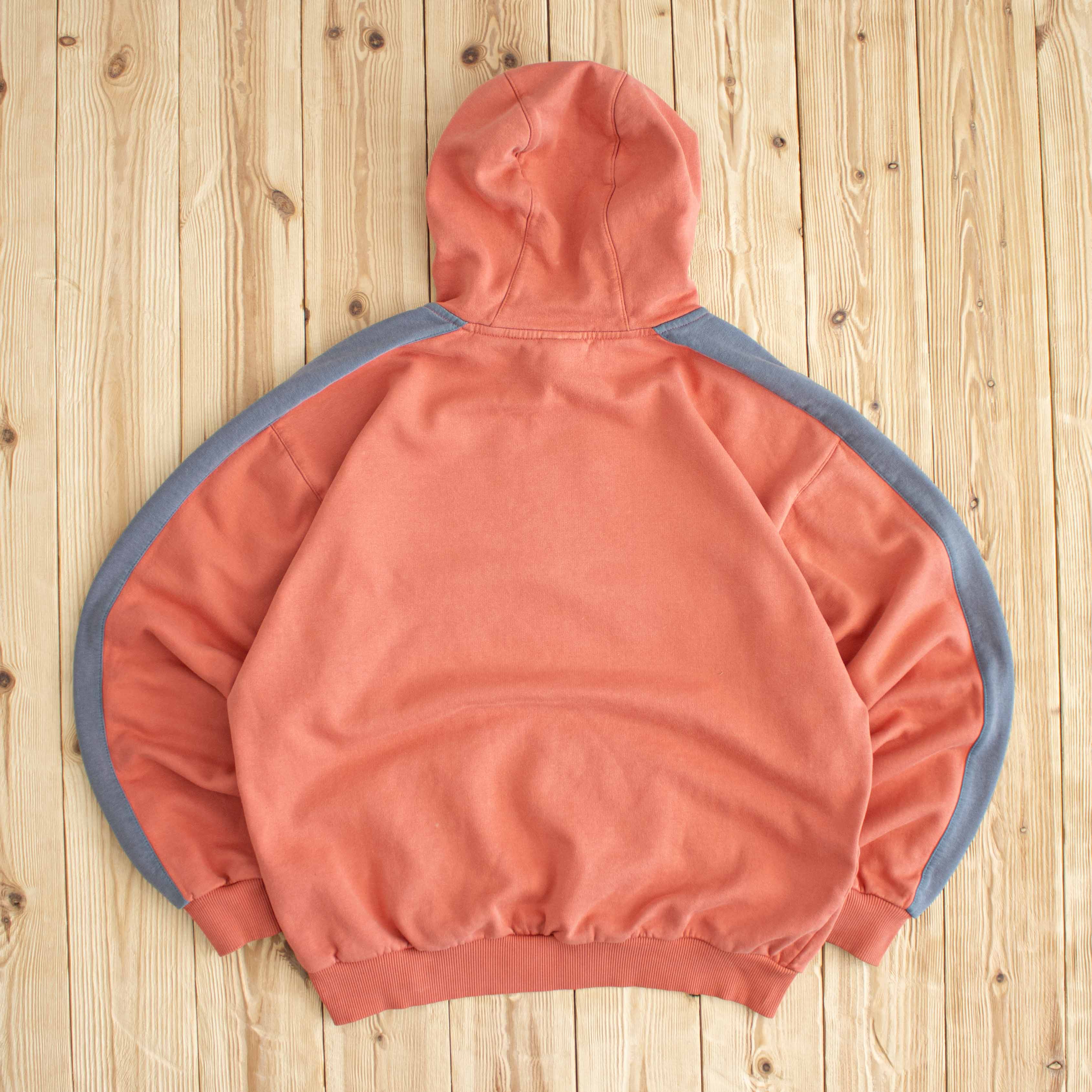 (M) Vintage Nike Spell Out Embroidered Hoodie