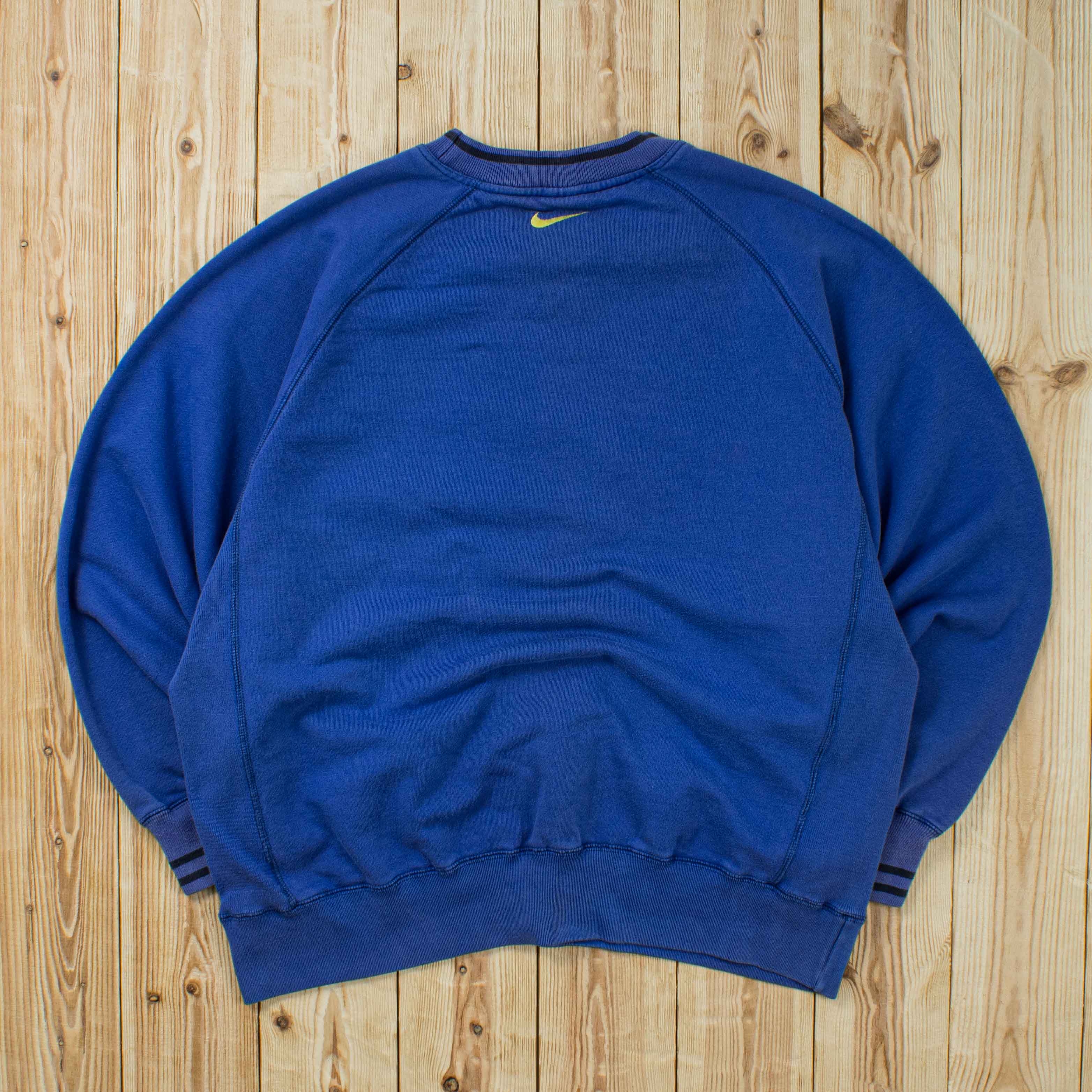 (L) Vintage Nike Swoosh Embroidered Sweatshirt