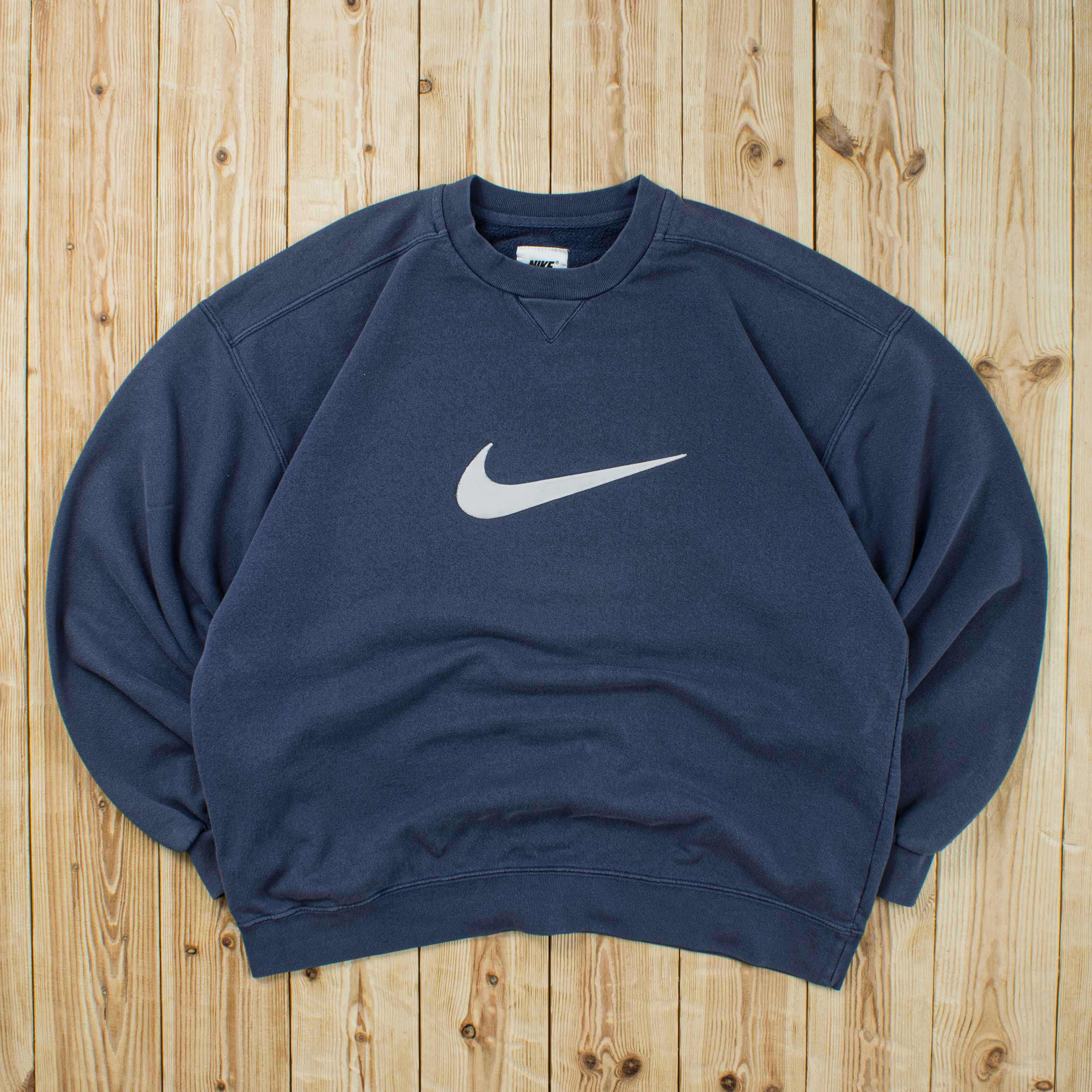 (L) Vintage Nike Swoosh Embroidered Sweatshirt