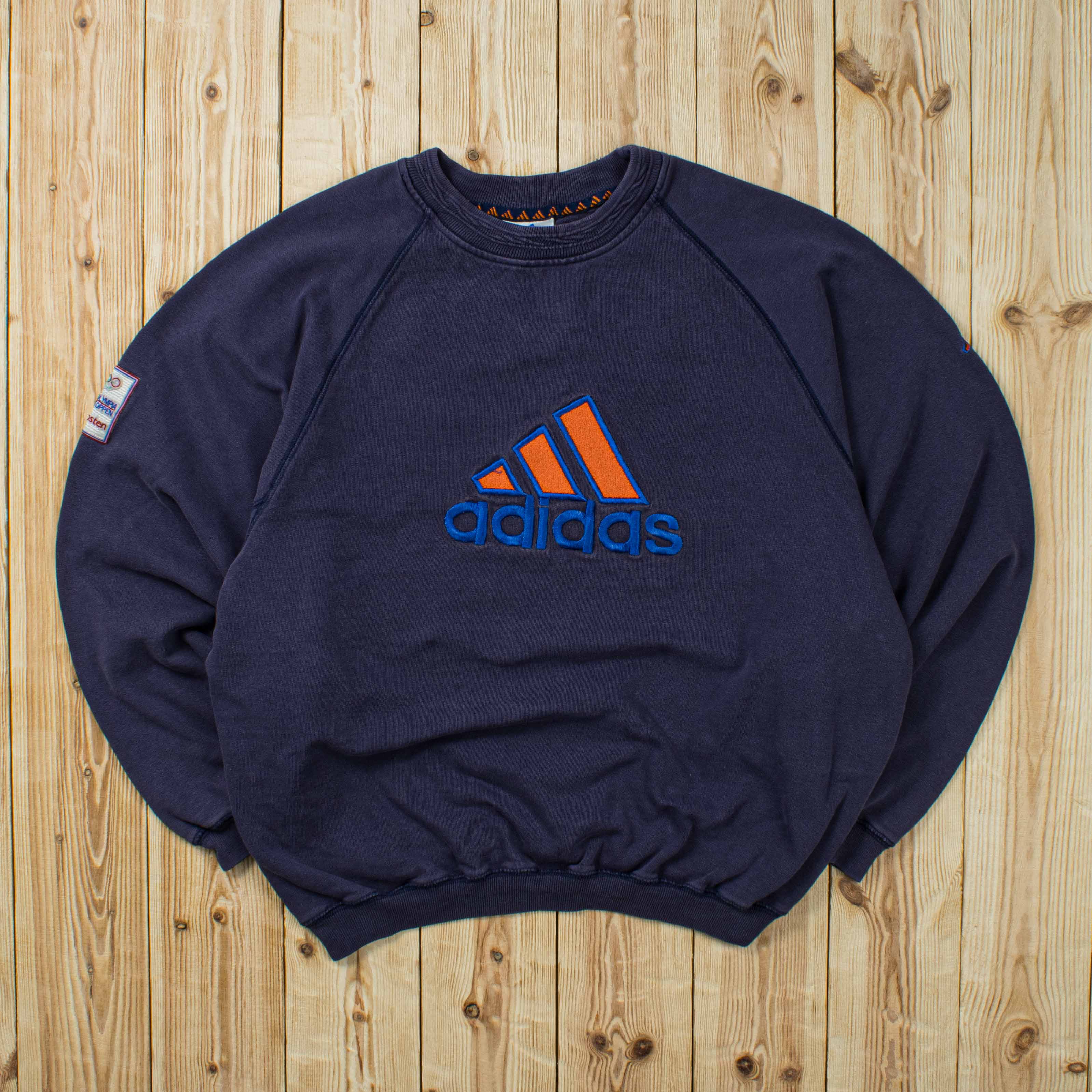 (M) Vintage Adidas Olympic Embroidered Sweatshirt