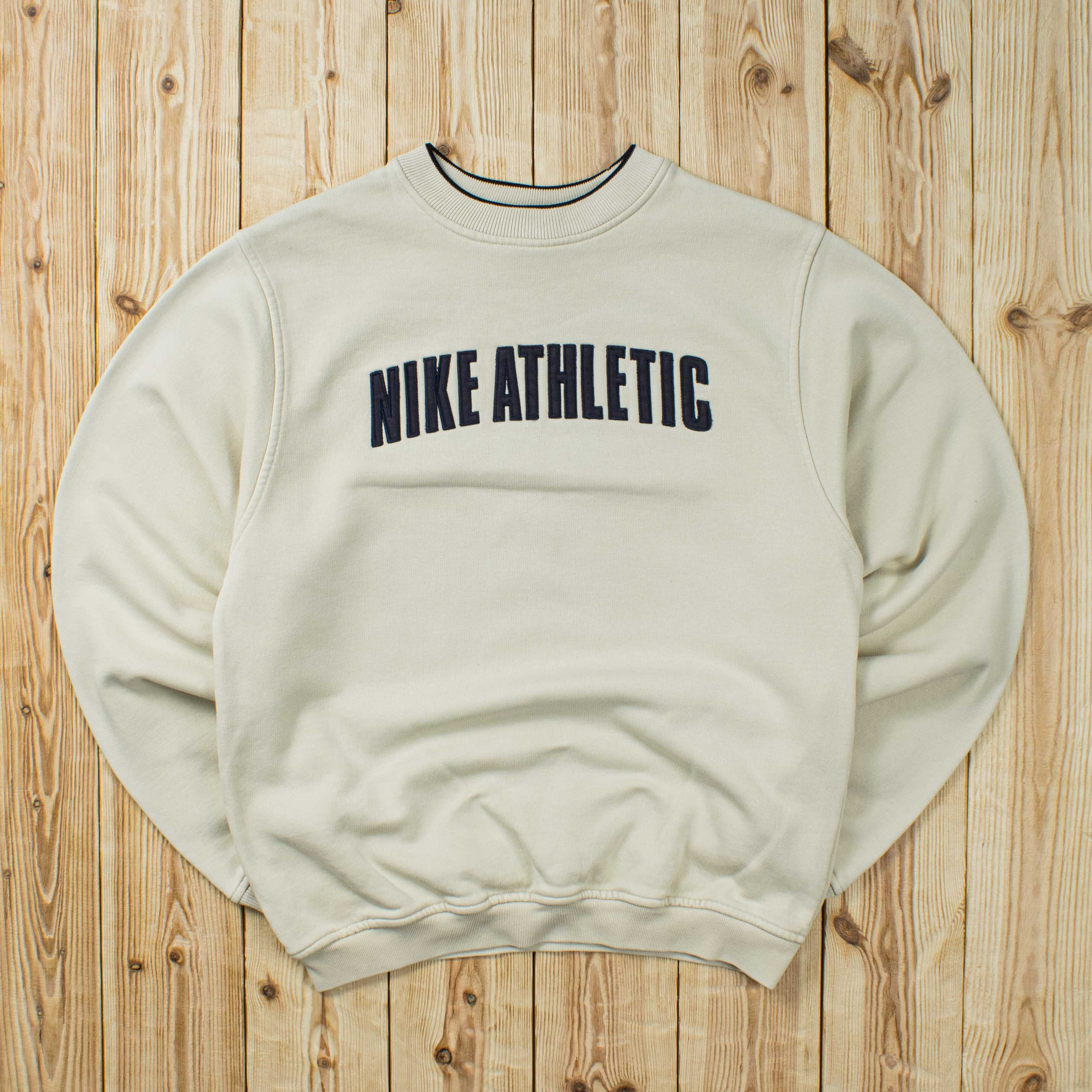 (S) Vintage Nike Athletic Embroidered Sweatshirt