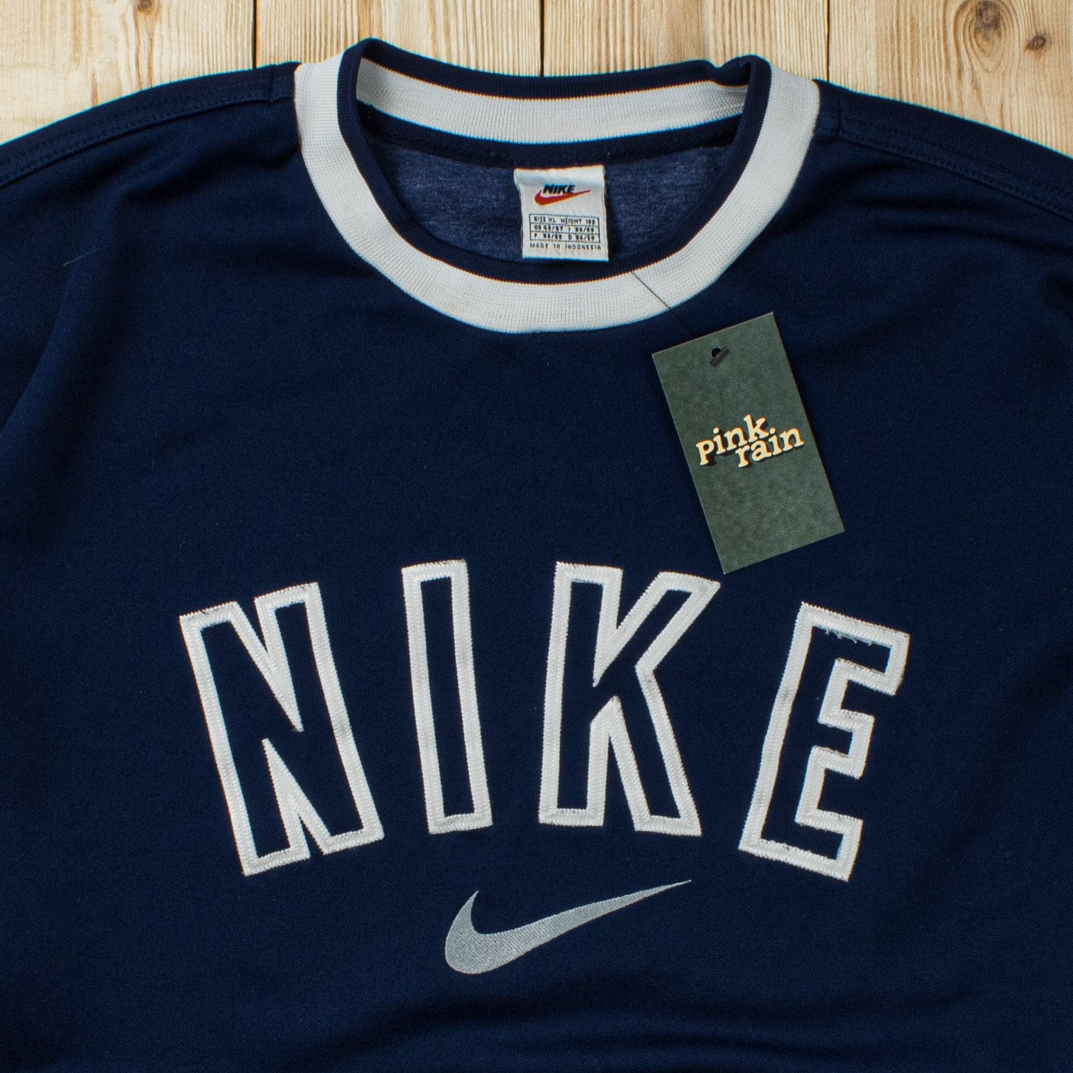 (L) Vintage Nike Spell Out Embroidered Sweatshirt