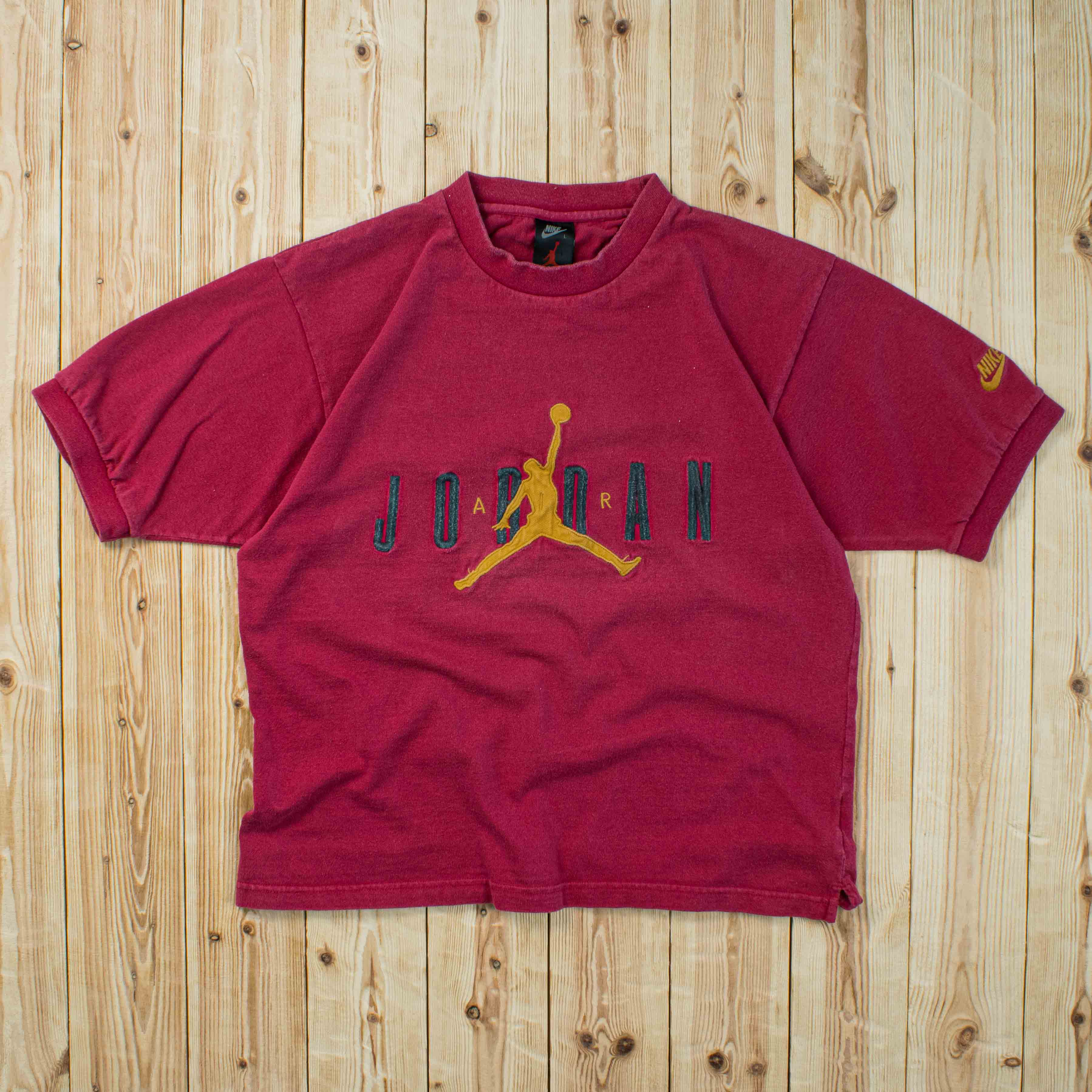 (L) Vintage Nike x Air Jordan Embroidered T-Shirt