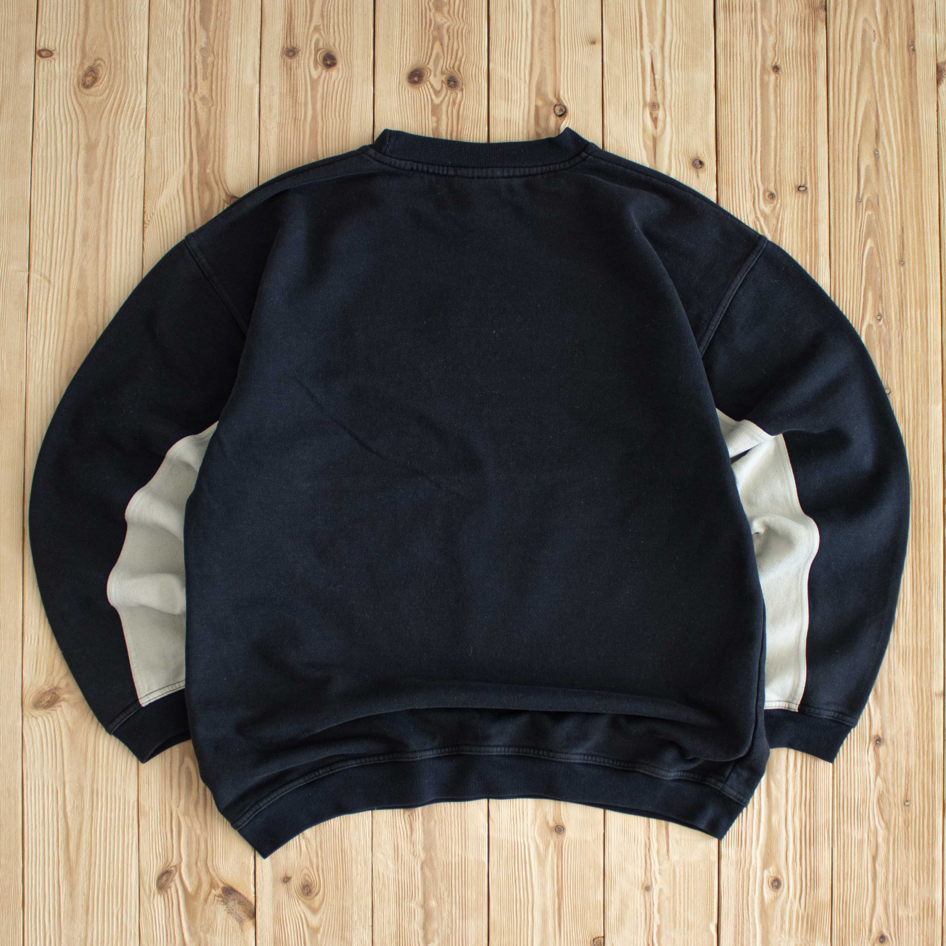 (M) Vintage Reebok Membership Embroidered Sweatshirt