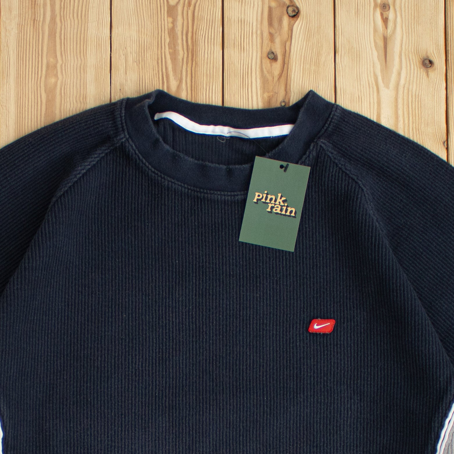 (L) Vintage Nike Essential Embroidered Sweatshirt