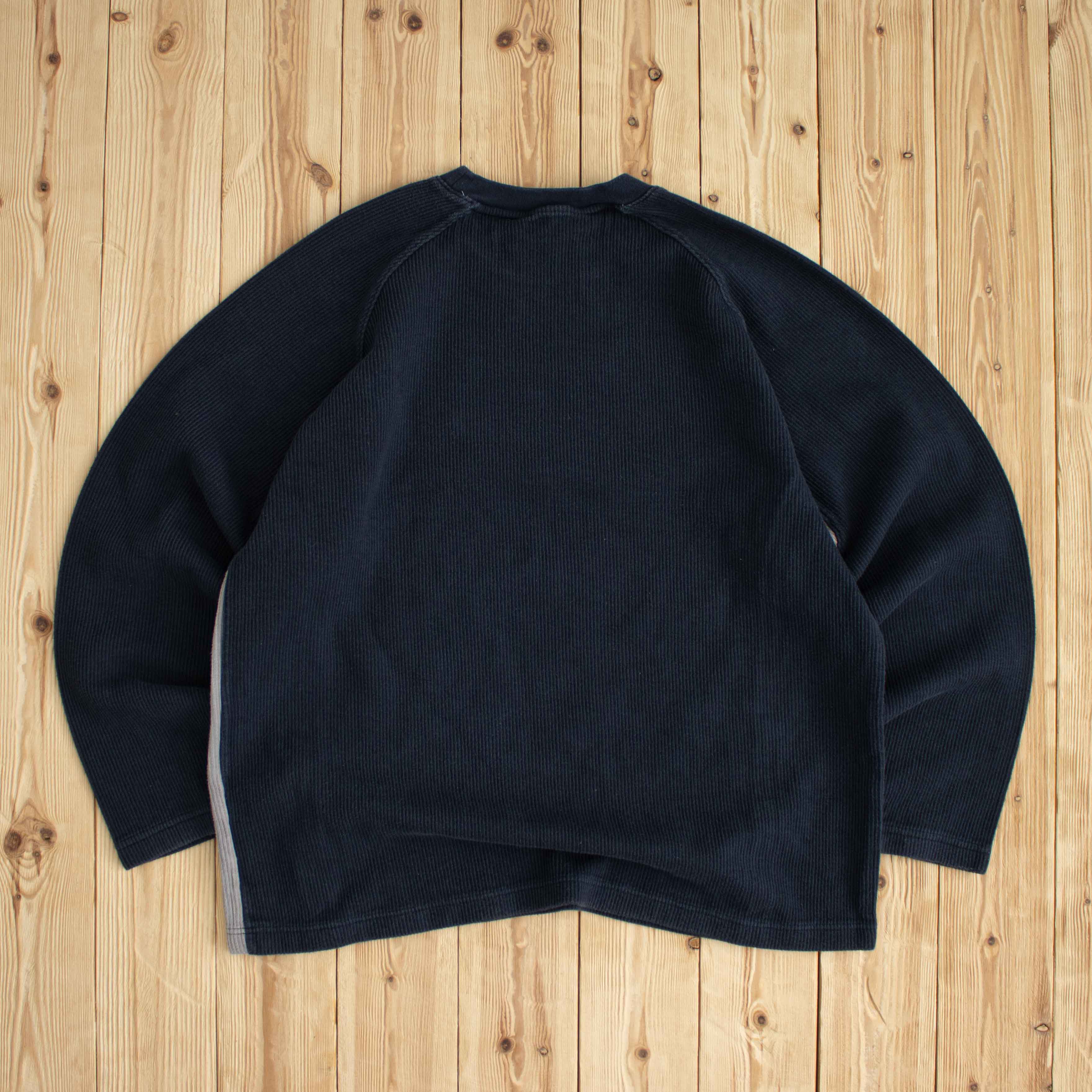 (L) Vintage Nike Essential Embroidered Sweatshirt