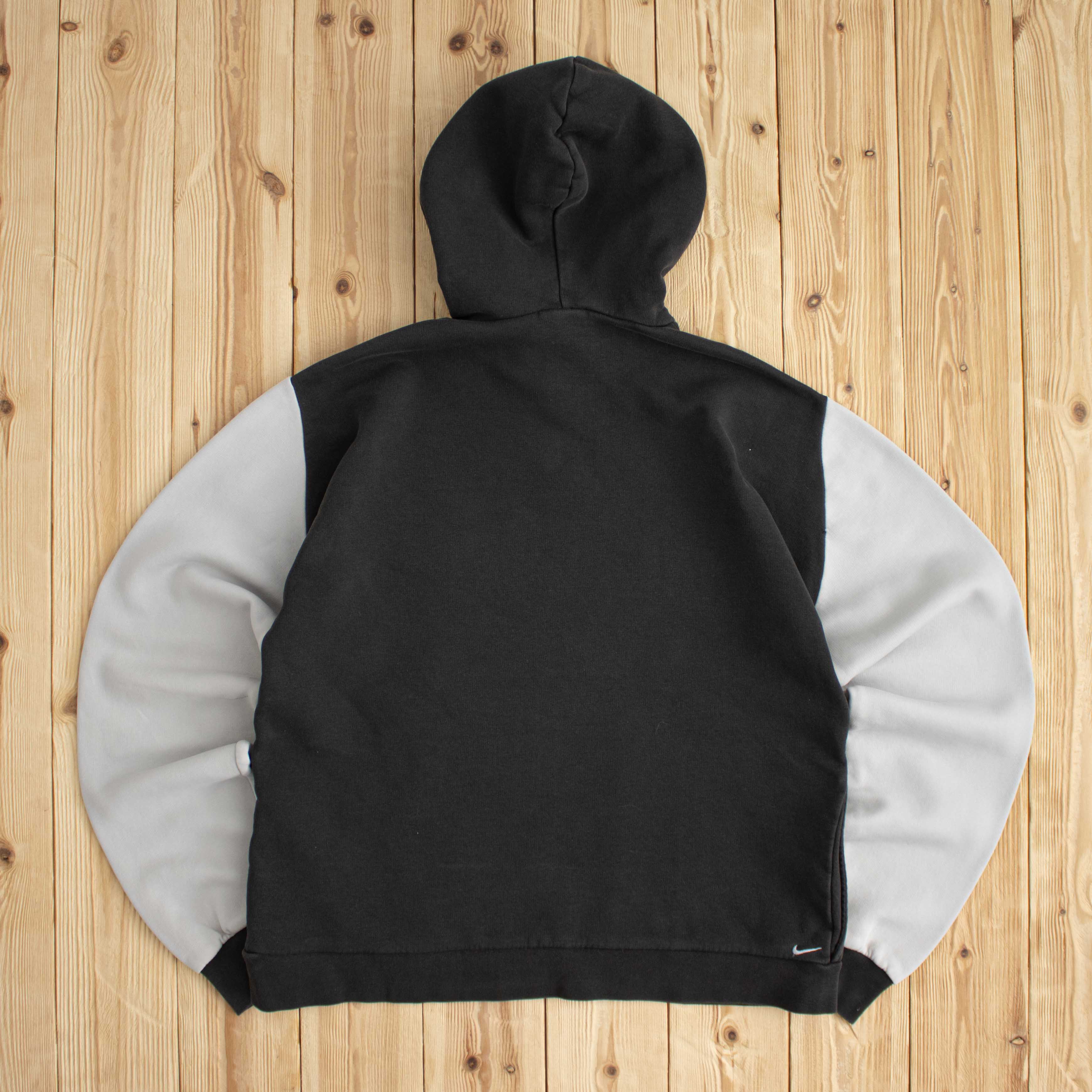 (M) Vintage Nike 'Just Do It' Embroidered Hoodie