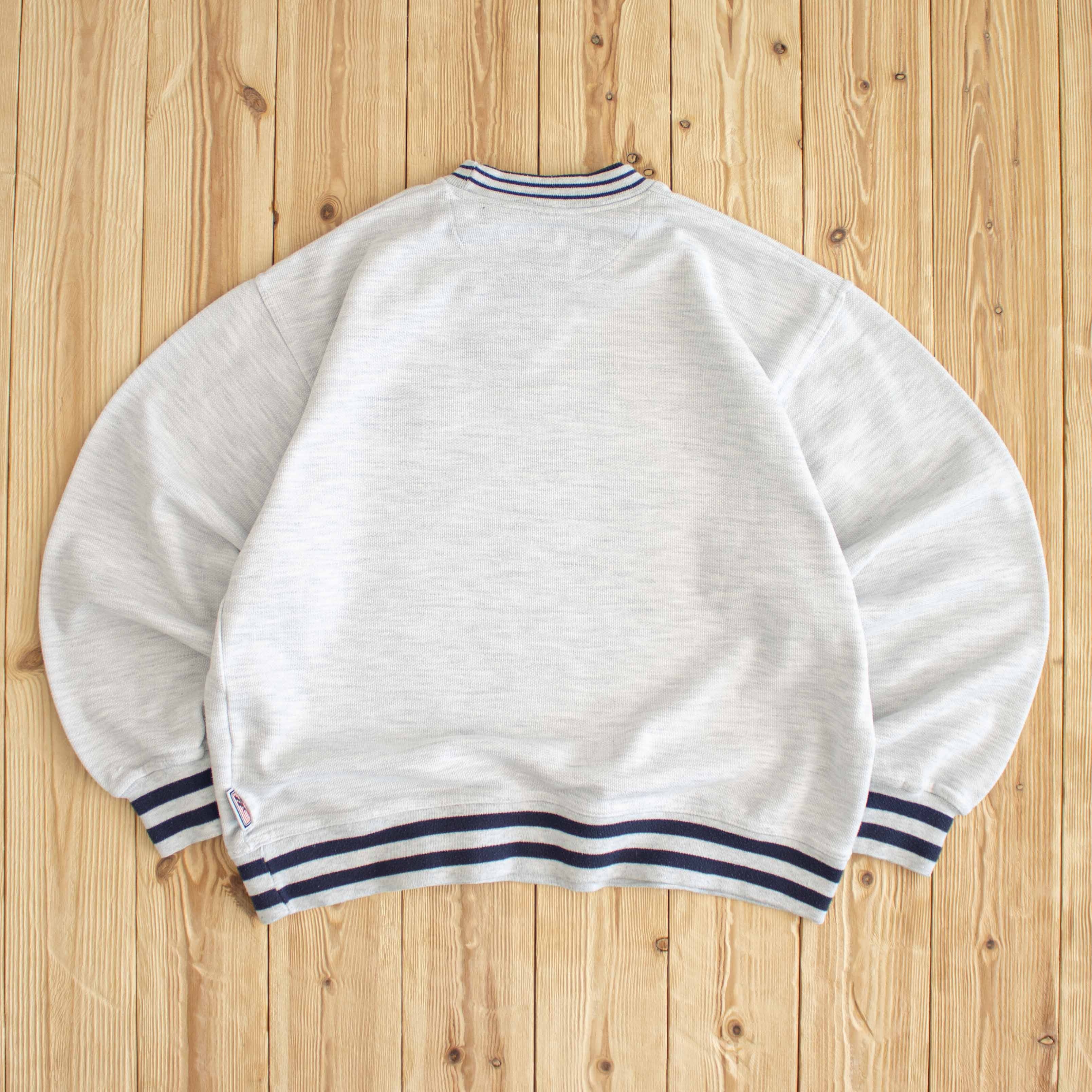(M) Vintage Reebok Athletic Department Embroidered Sweatshirt