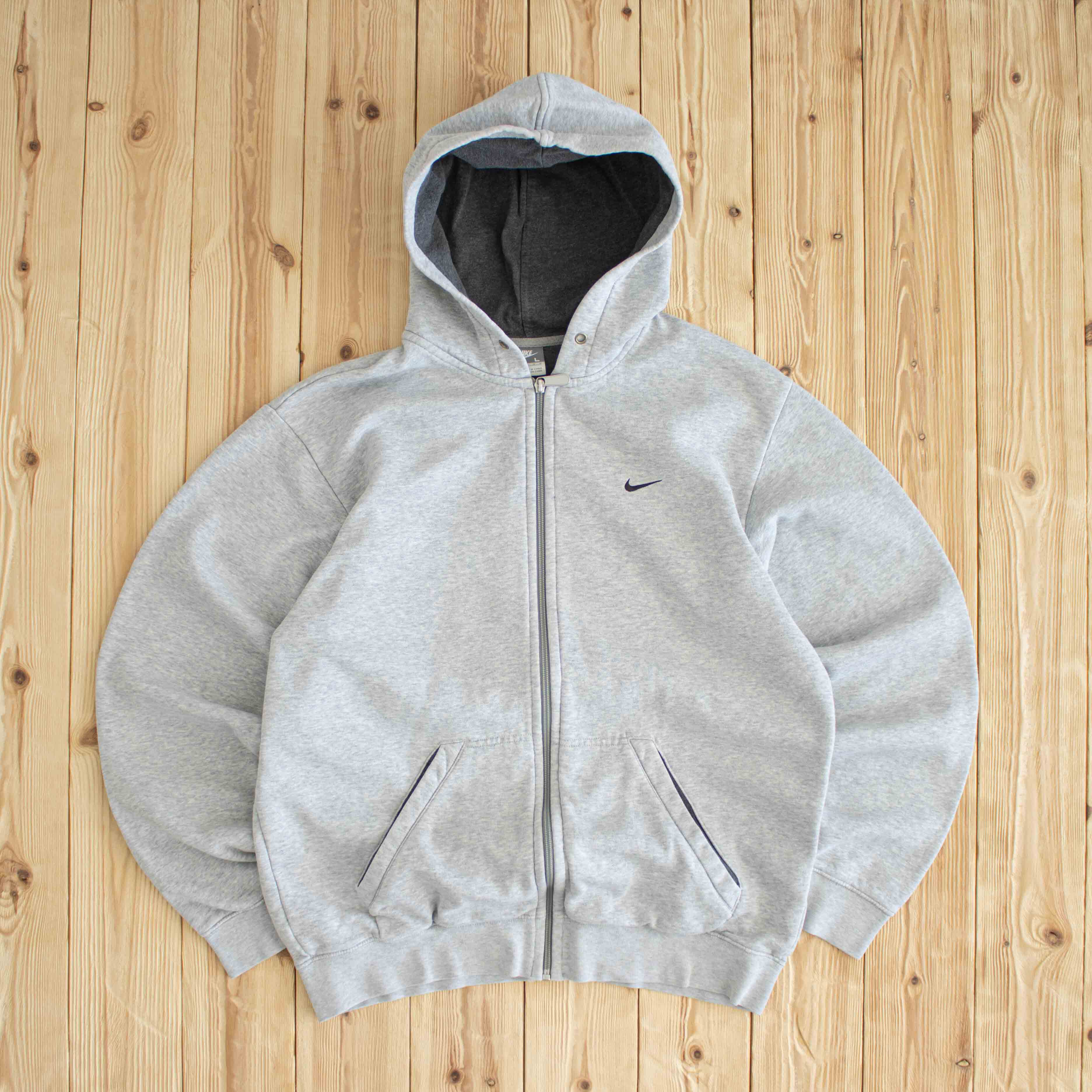 (L) Vintage Nike Embroidered Full-Zip Hoodie