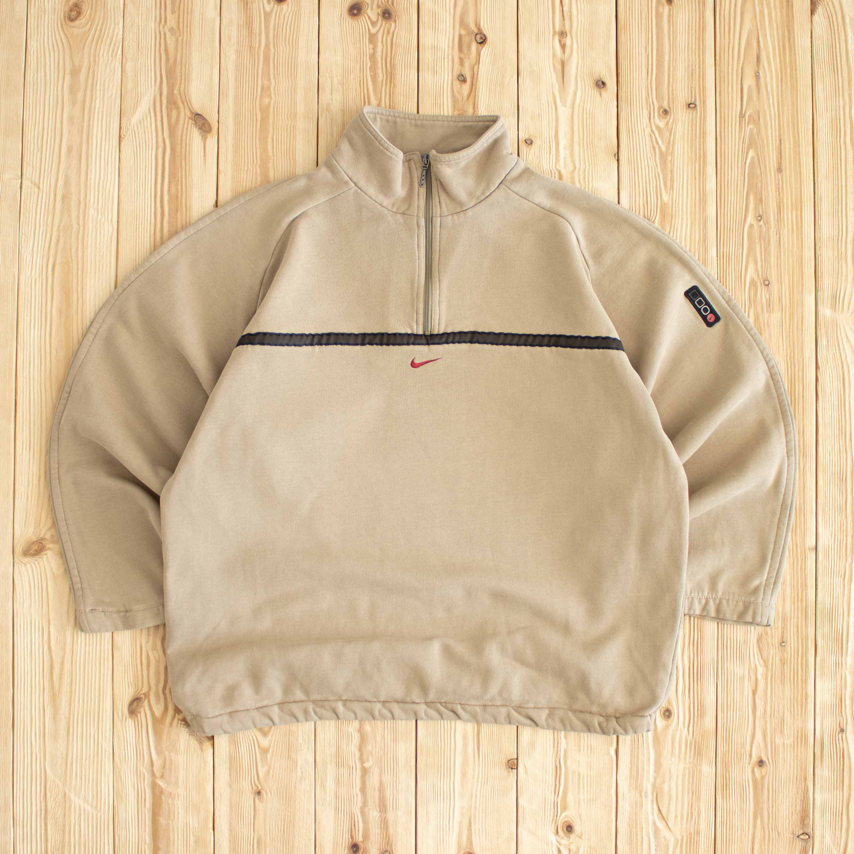 (S/M) Vintage Nike Embroidered Quarter-Zip Sweatshirt
