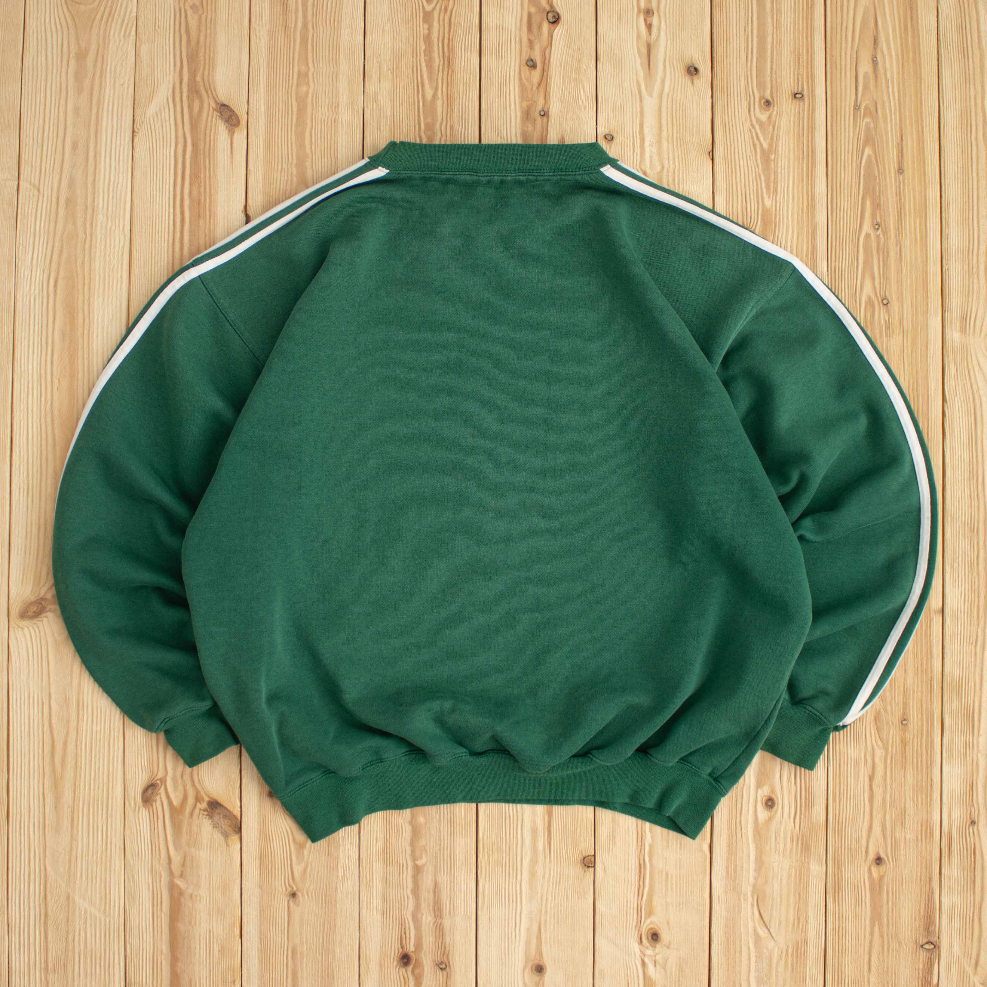 (M) Vintage Adidas Essential Embroidered Sweatshirt
