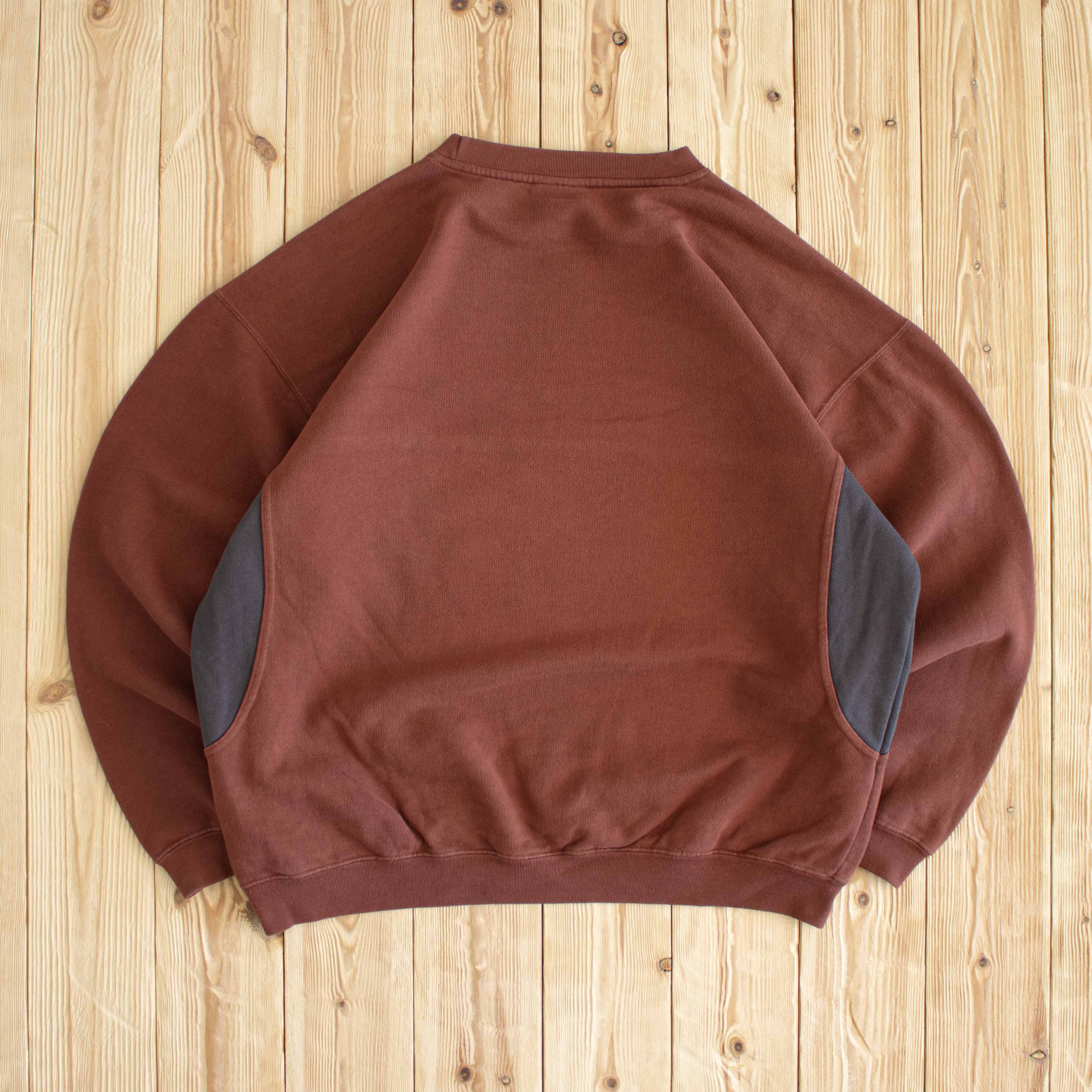 (M/L) Vintage Reebok Authentic Embroidered Sweatshirt