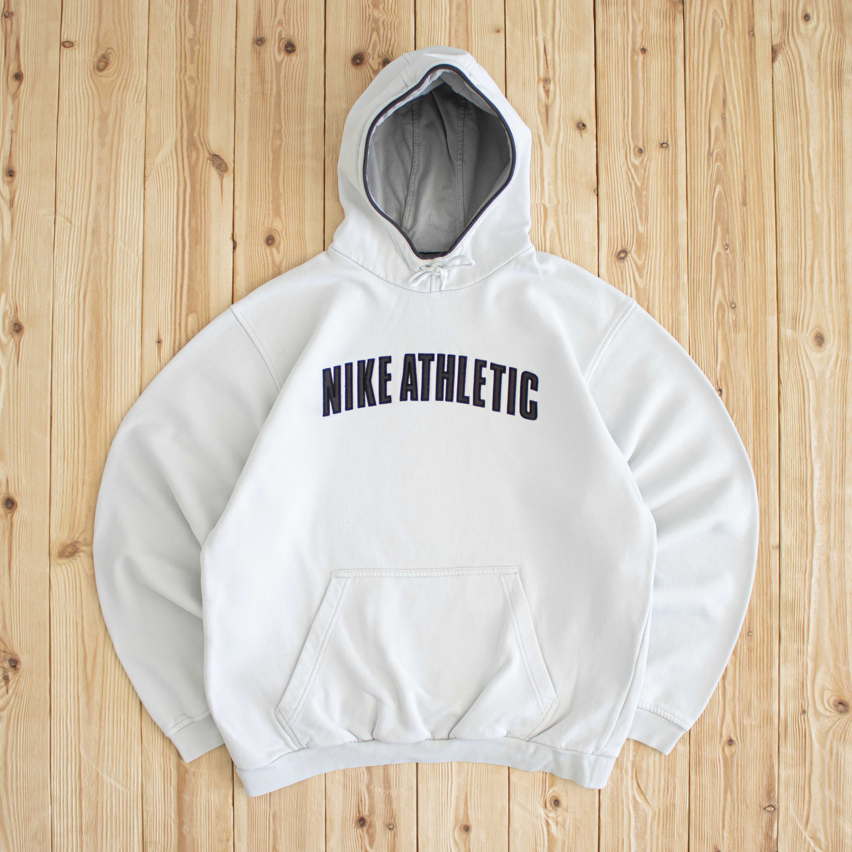 (M) Vintage Nike Athletic Embroidered Hoodie