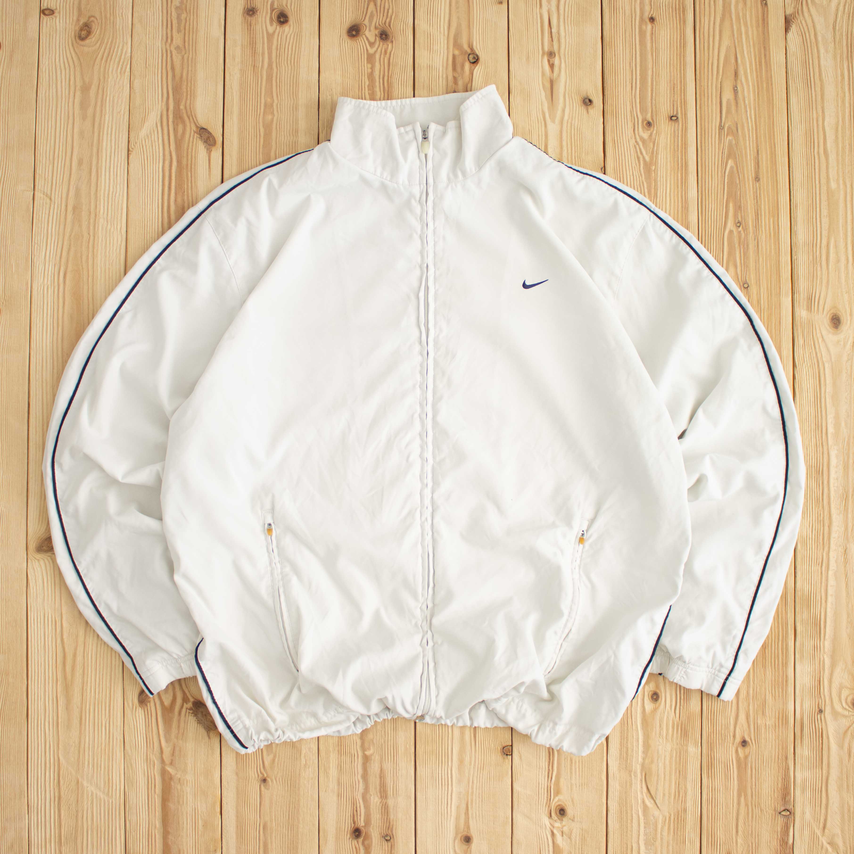 (XL) Vintage Nike Essential Embroidered Jacket