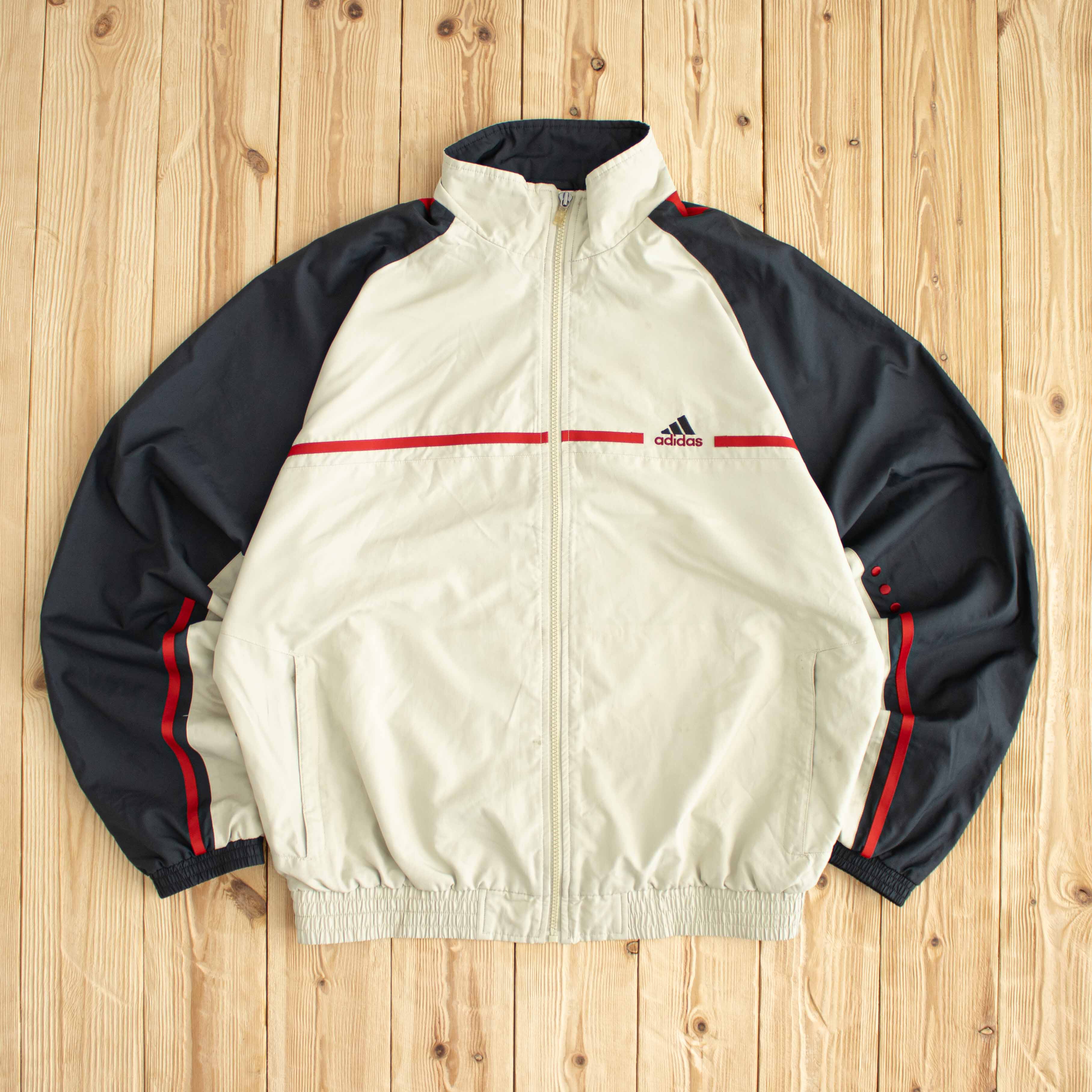 (L) Vintage Adidas Essential Embroidered Jacket