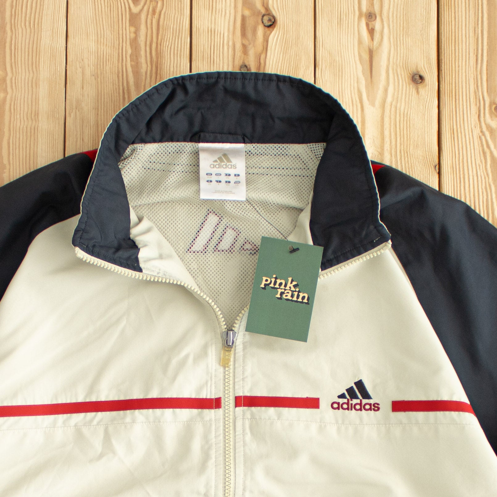 (L) Vintage Adidas Essential Embroidered Jacket