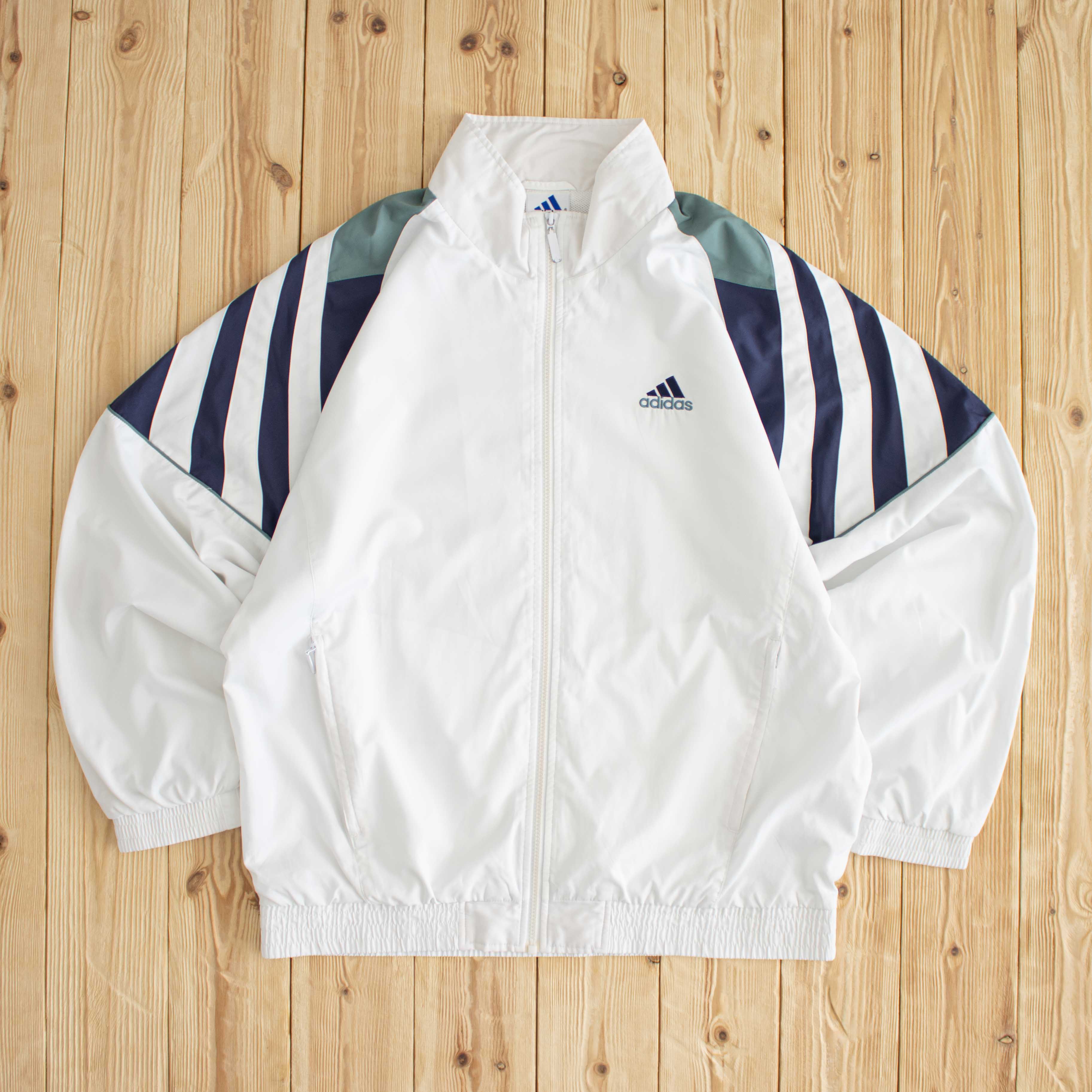 (L) Vintage Adidas Embroidered Jacket
