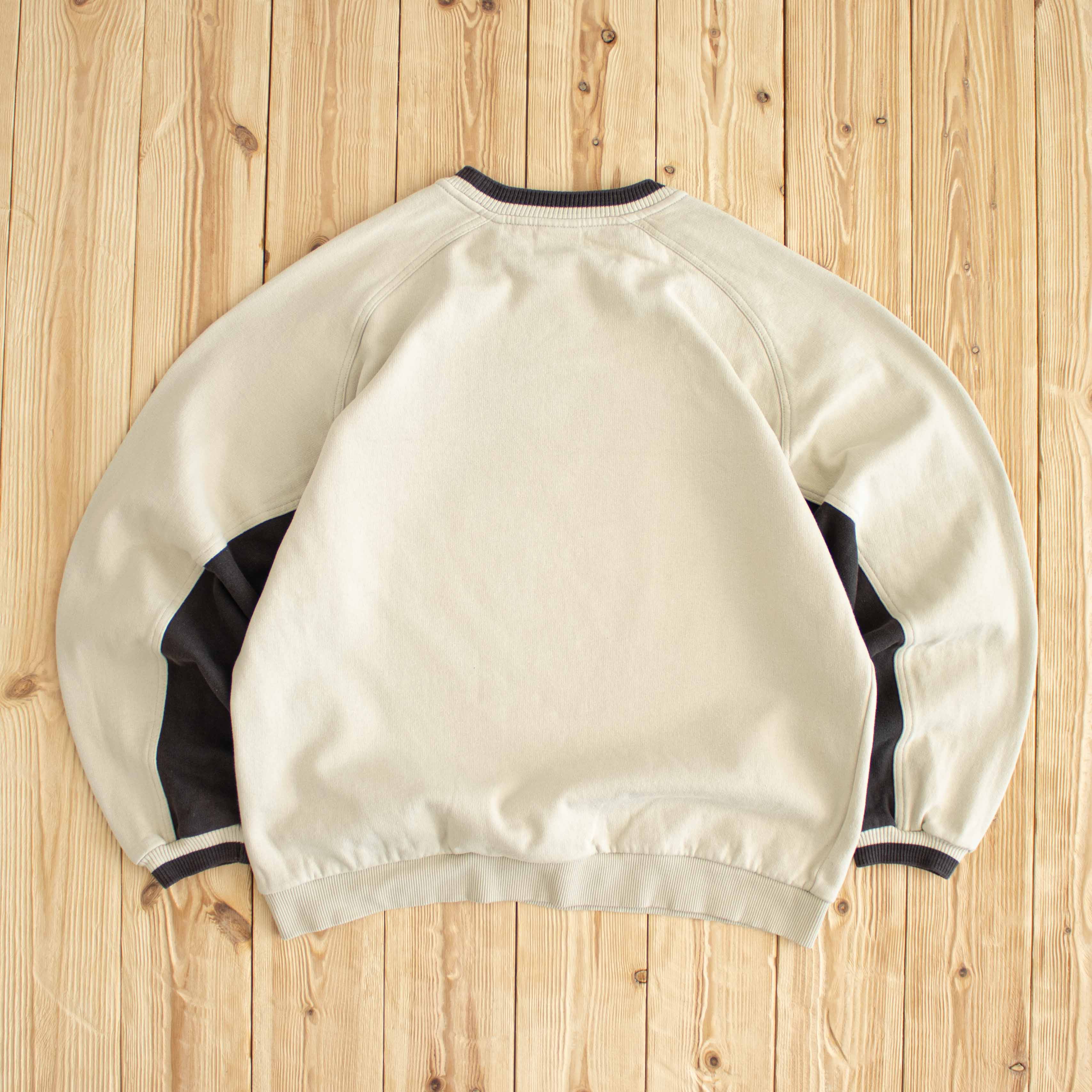 (M) Vintage Nike Spell Out Embroidered Sweatshirt