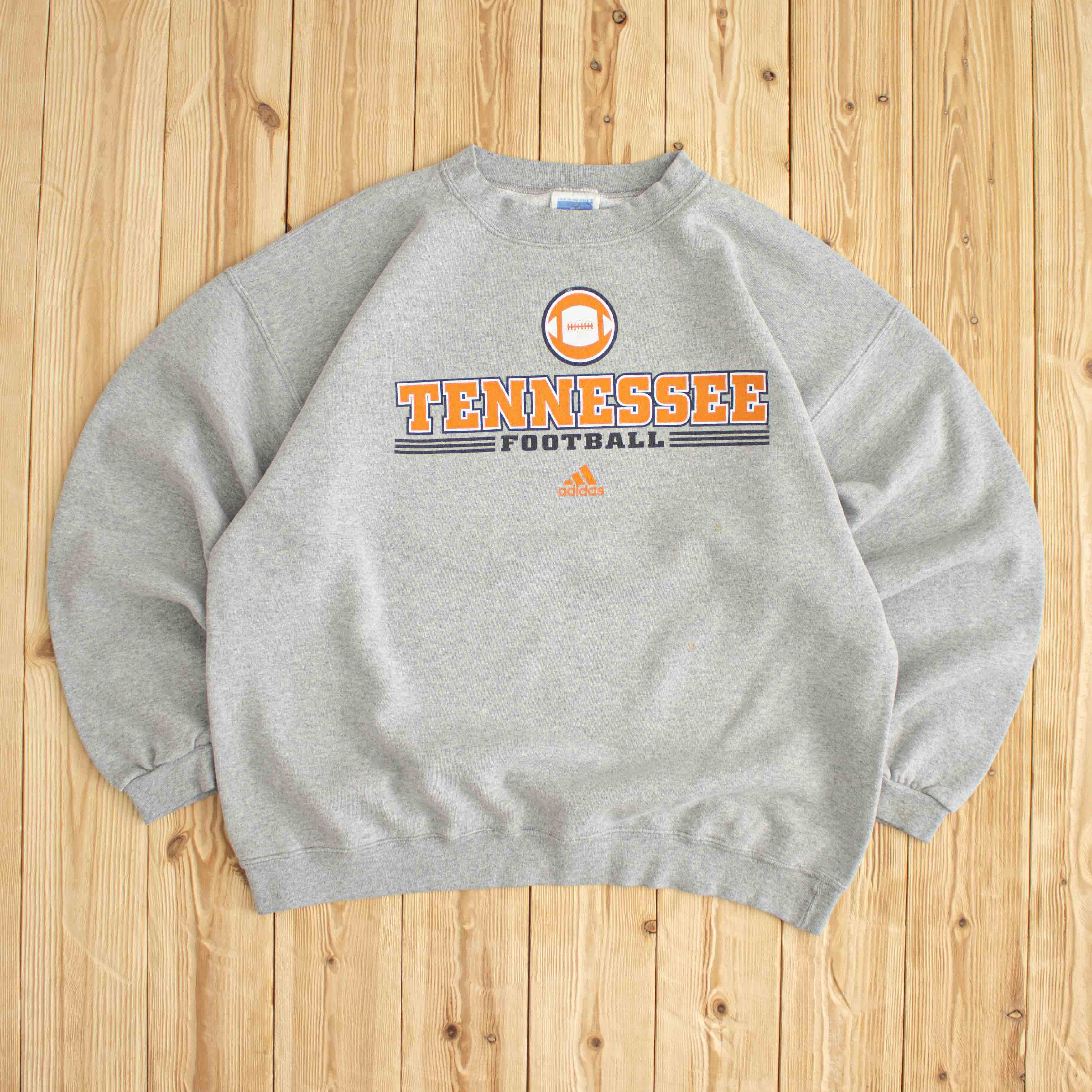 (M/L) Vintage Adidas Tennessee Football Sweatshirt