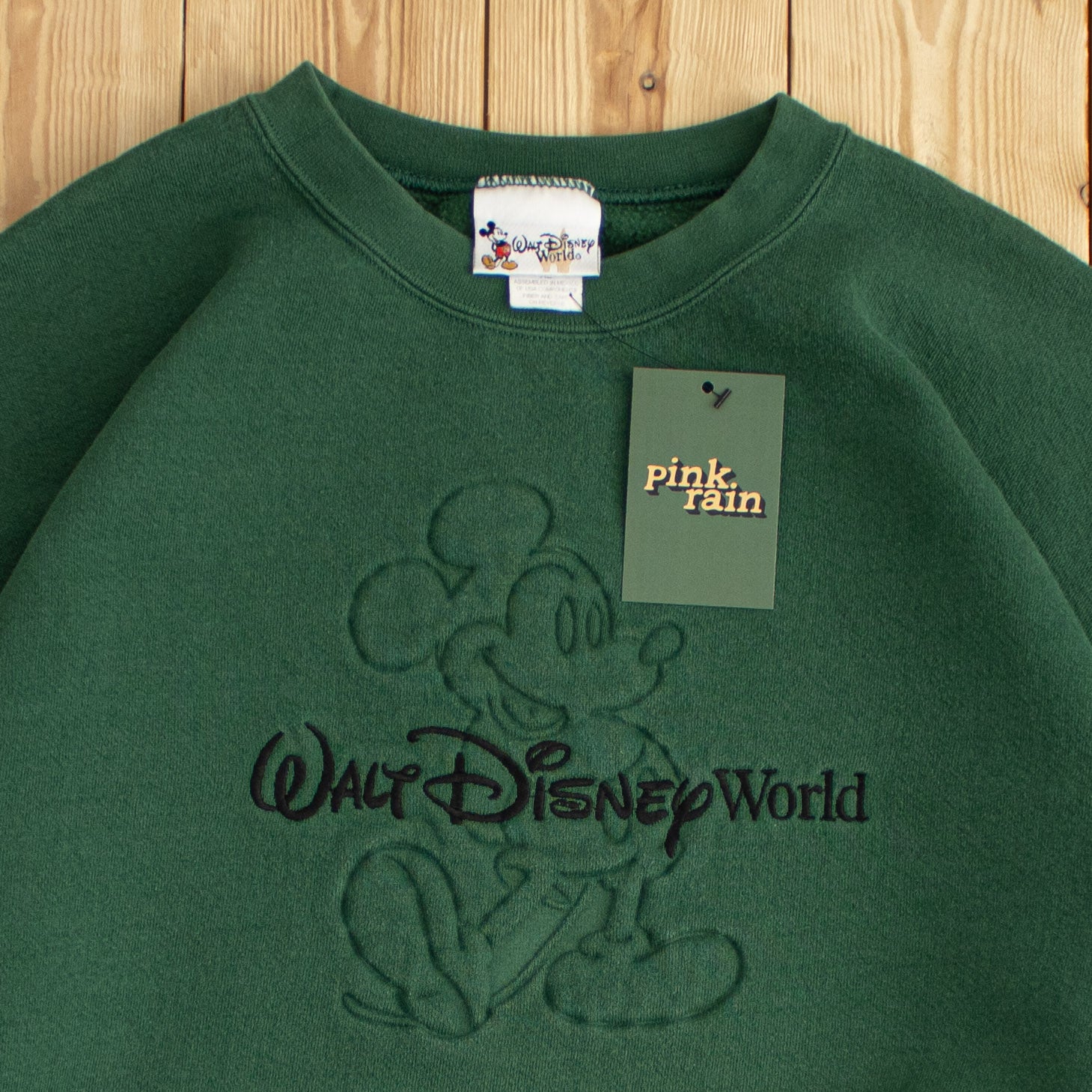 (M/L) Walt Disney World Vintage Embroidered Sweatshirt Green Oversized